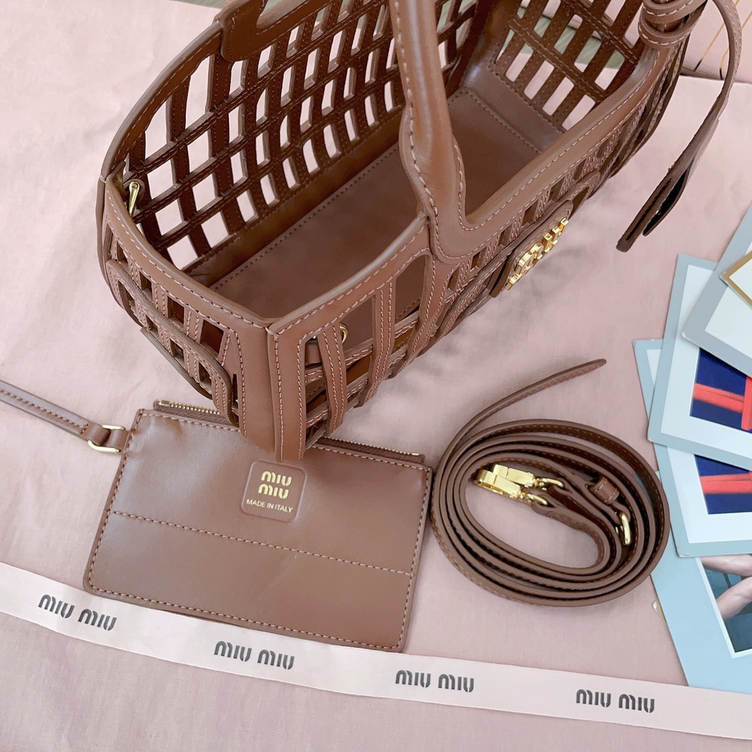 [TOP] Miu Miu Basket Bag 24 X12.5 X 9 cm - 3 Colour