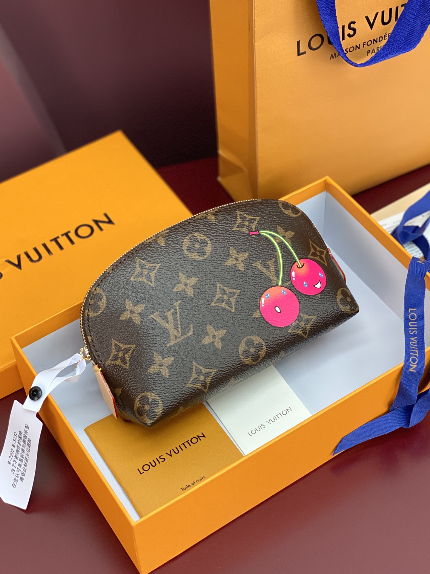 [TOP] Louis Vuitton LV Cosmetic Bag Monogram with Cherry Pattern 12x6x19cm  - Brown