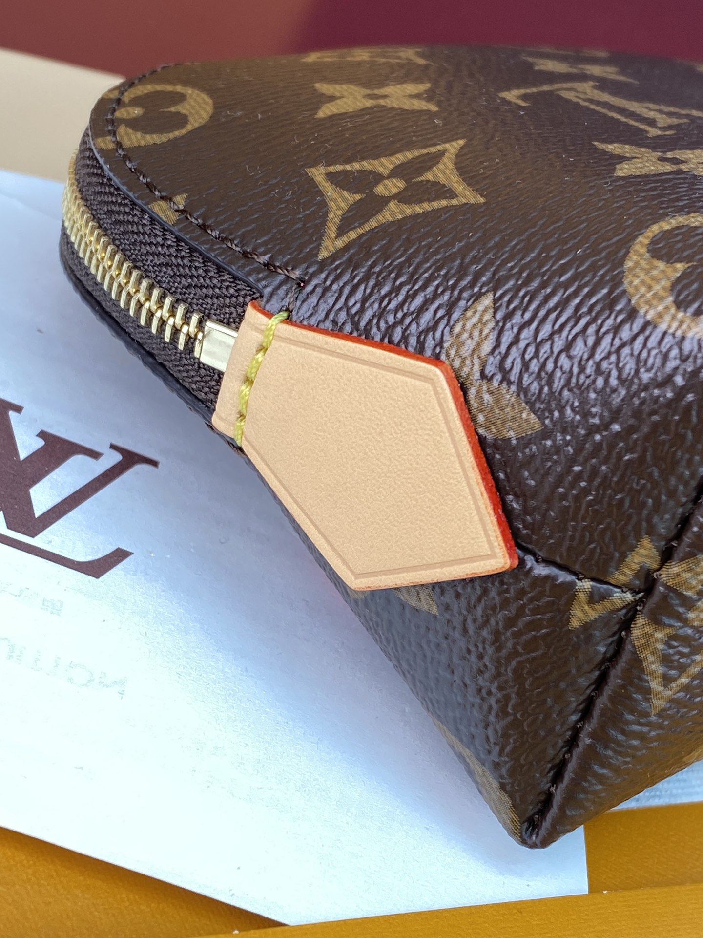 [TOP] Louis Vuitton LV Cosmetic Bag Monogram with Cherry Pattern 12x6x19cm  - Brown
