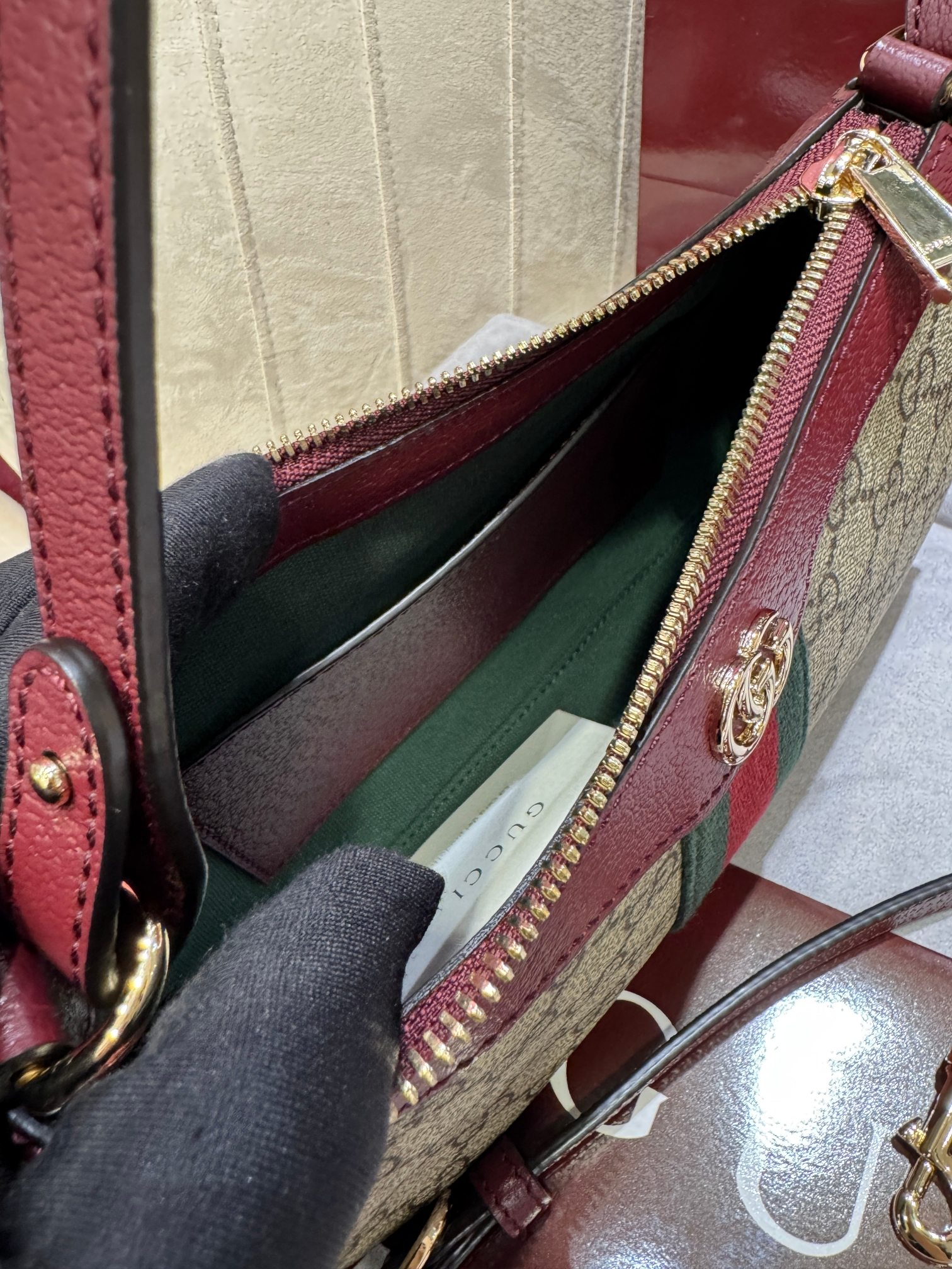 [TOP] GUCCI Ophidia Shoulder Bag 26 x 15 x 6.5 cm - Brown