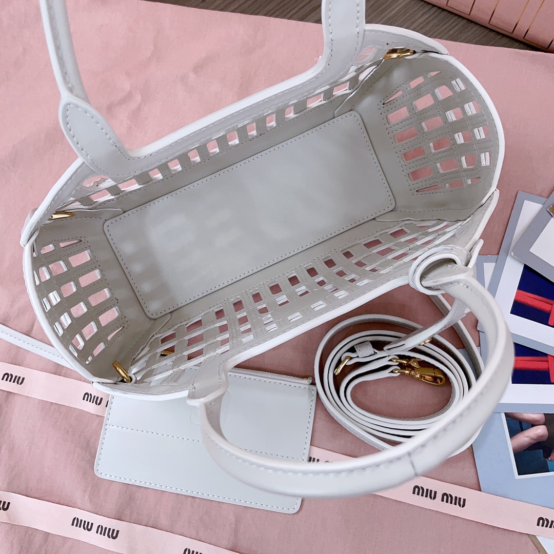 [TOP] Miu Miu Basket Bag 24 X12.5 X 9 cm - 3 Colour