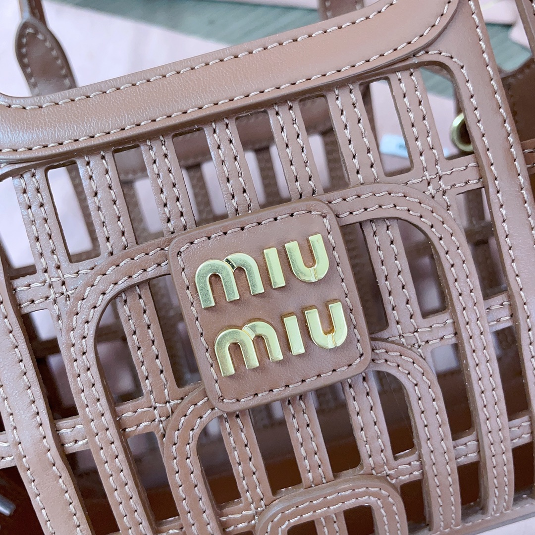 [TOP] Miu Miu Basket Bag 24 X12.5 X 9 cm - 3 Colour