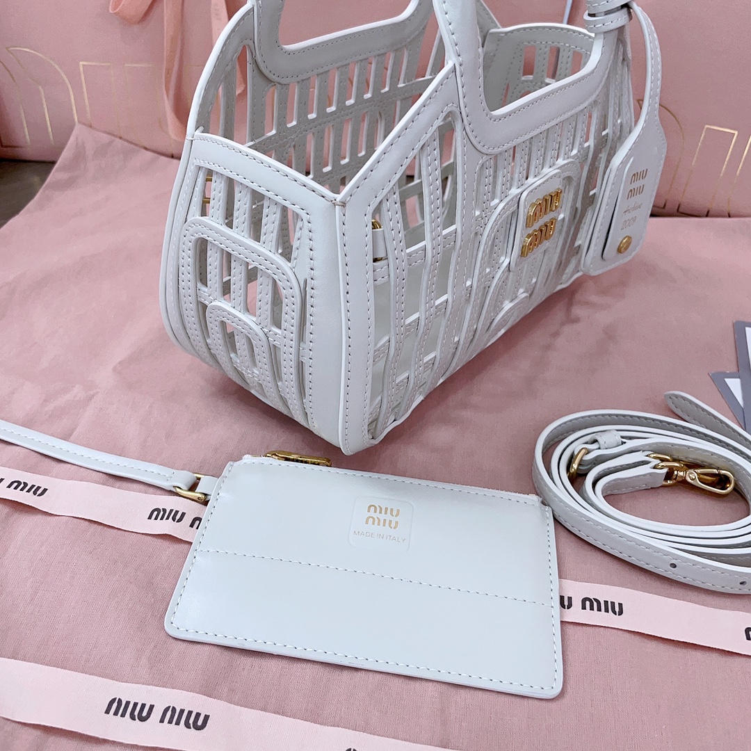 [TOP] Miu Miu Basket Bag 24 X12.5 X 9 cm - 3 Colour