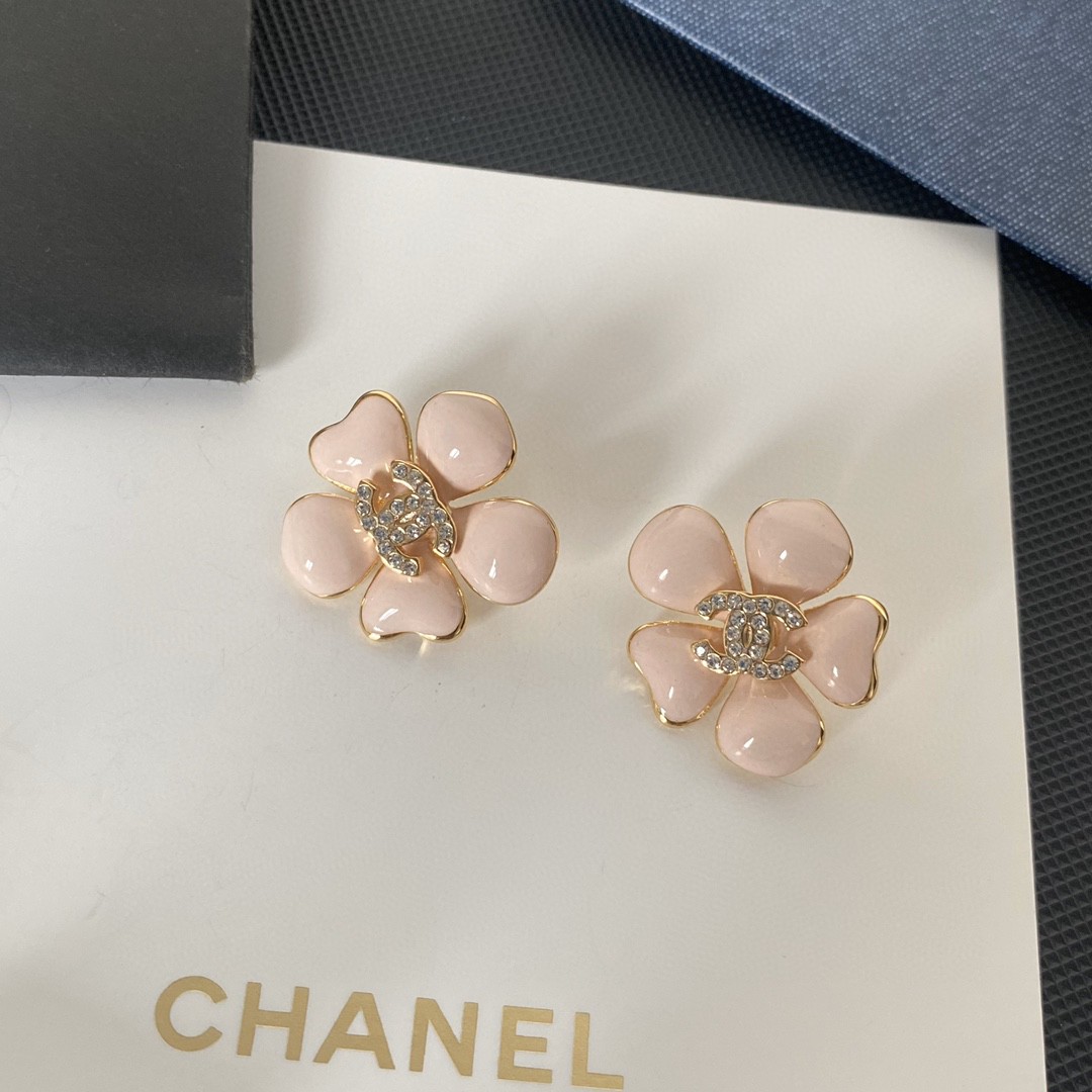 [TOP] CHANEL Flower Earrings - Pink