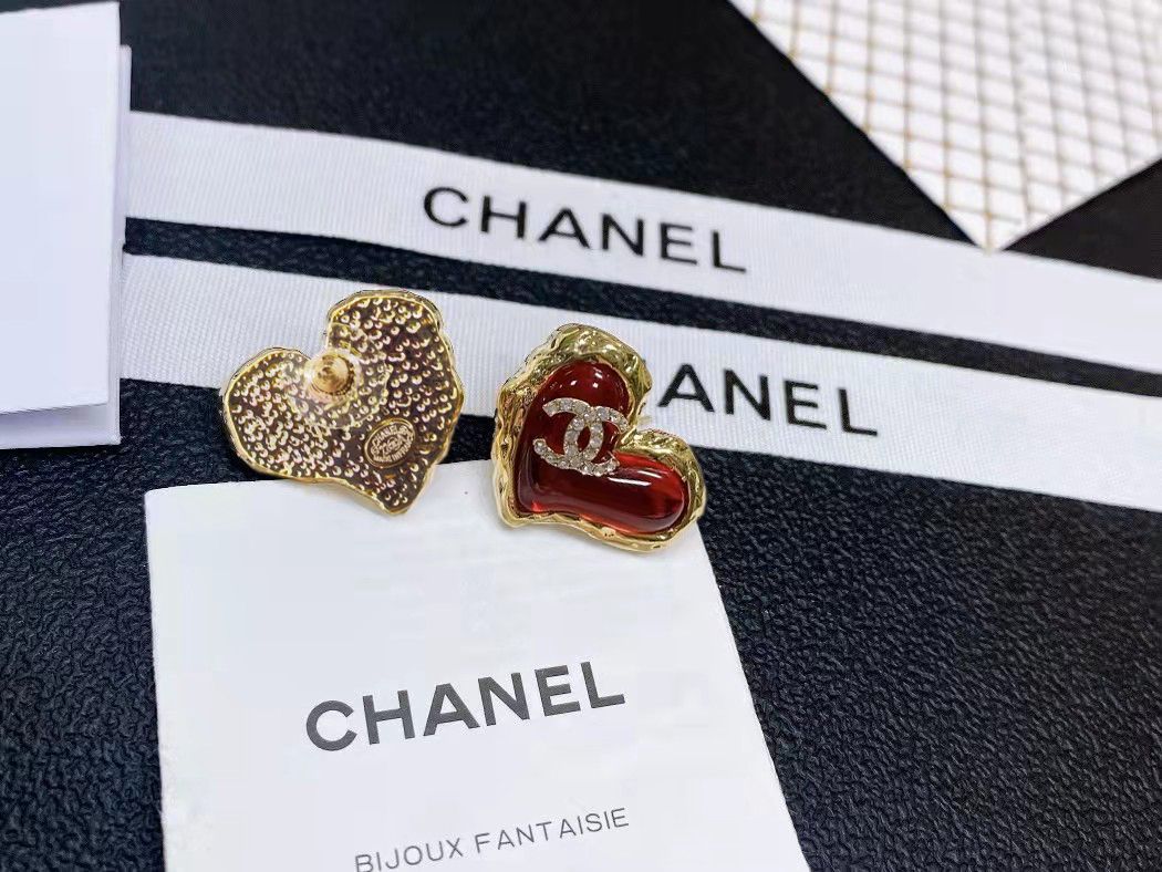 [TOP] CHANEL Earrings - Red
