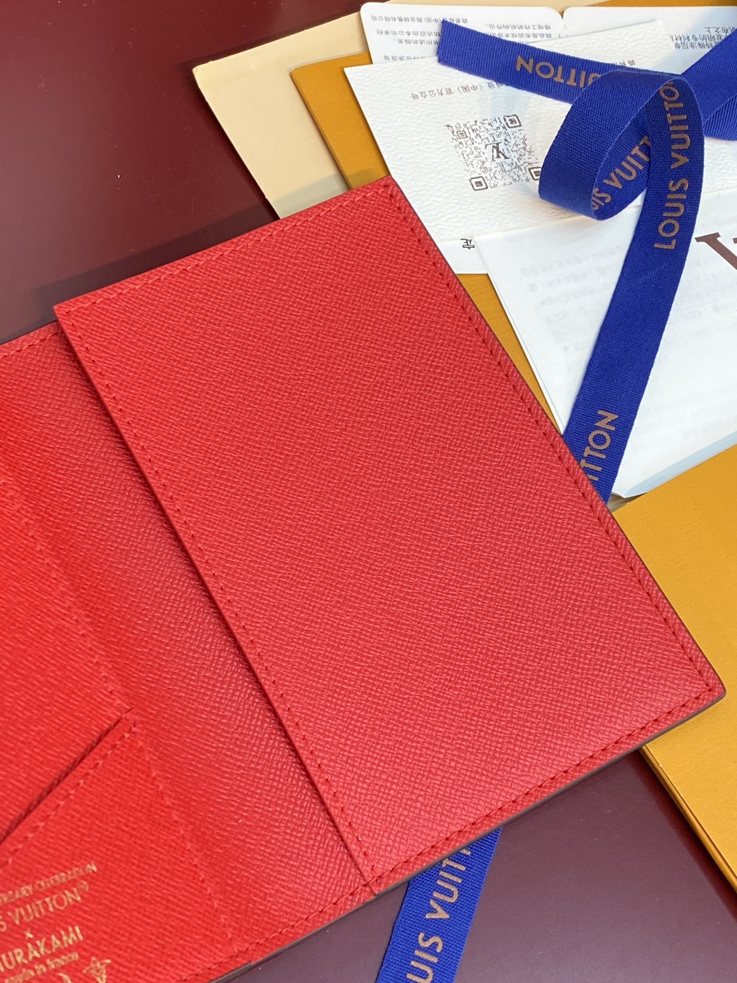 [TOP] Louis Vuitton LV Passport Holder Monogram with Cherry Pattern 14x2.5x10cm - Brown