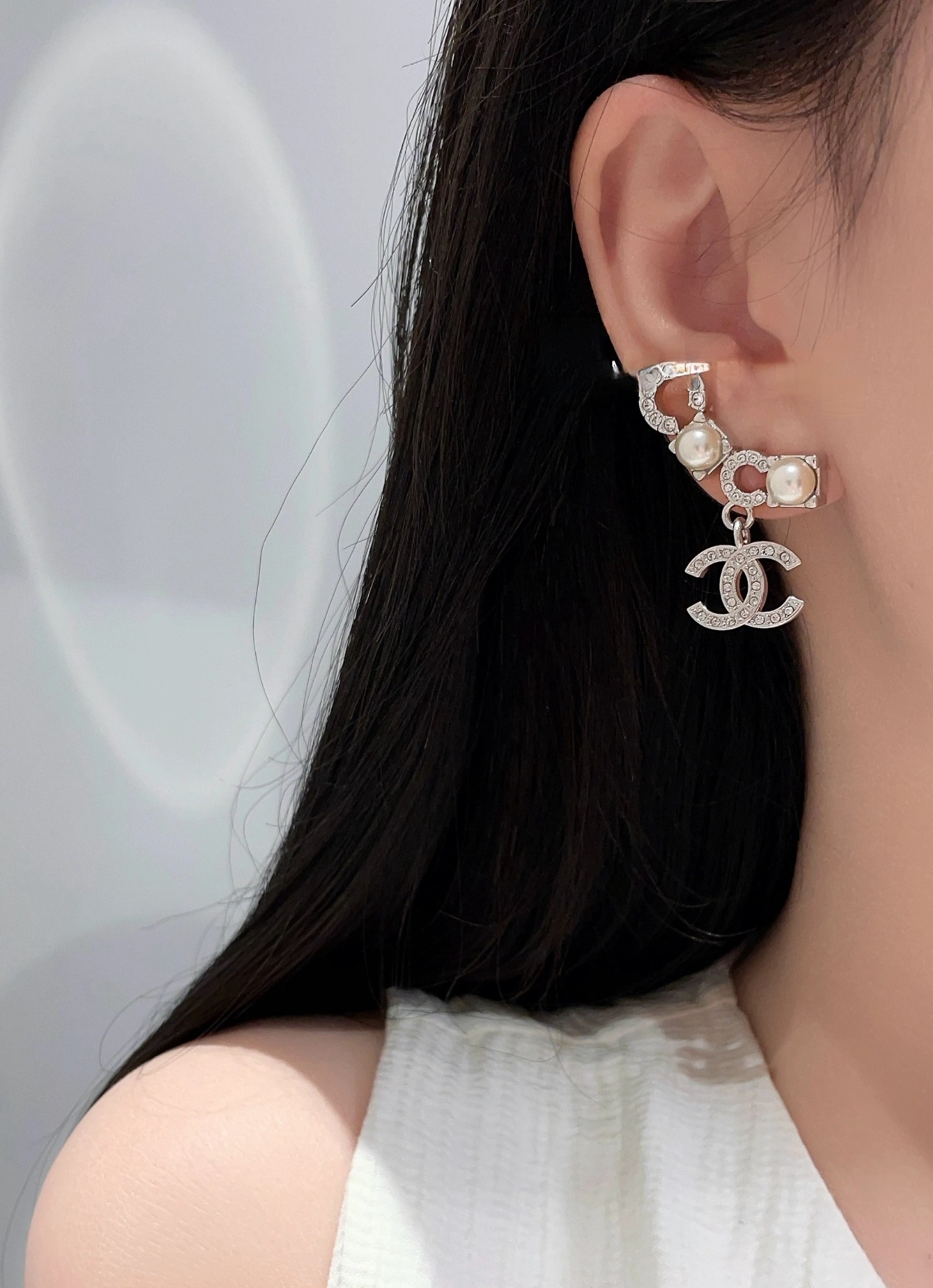 [TOP] CHANEL Earrings - Silver