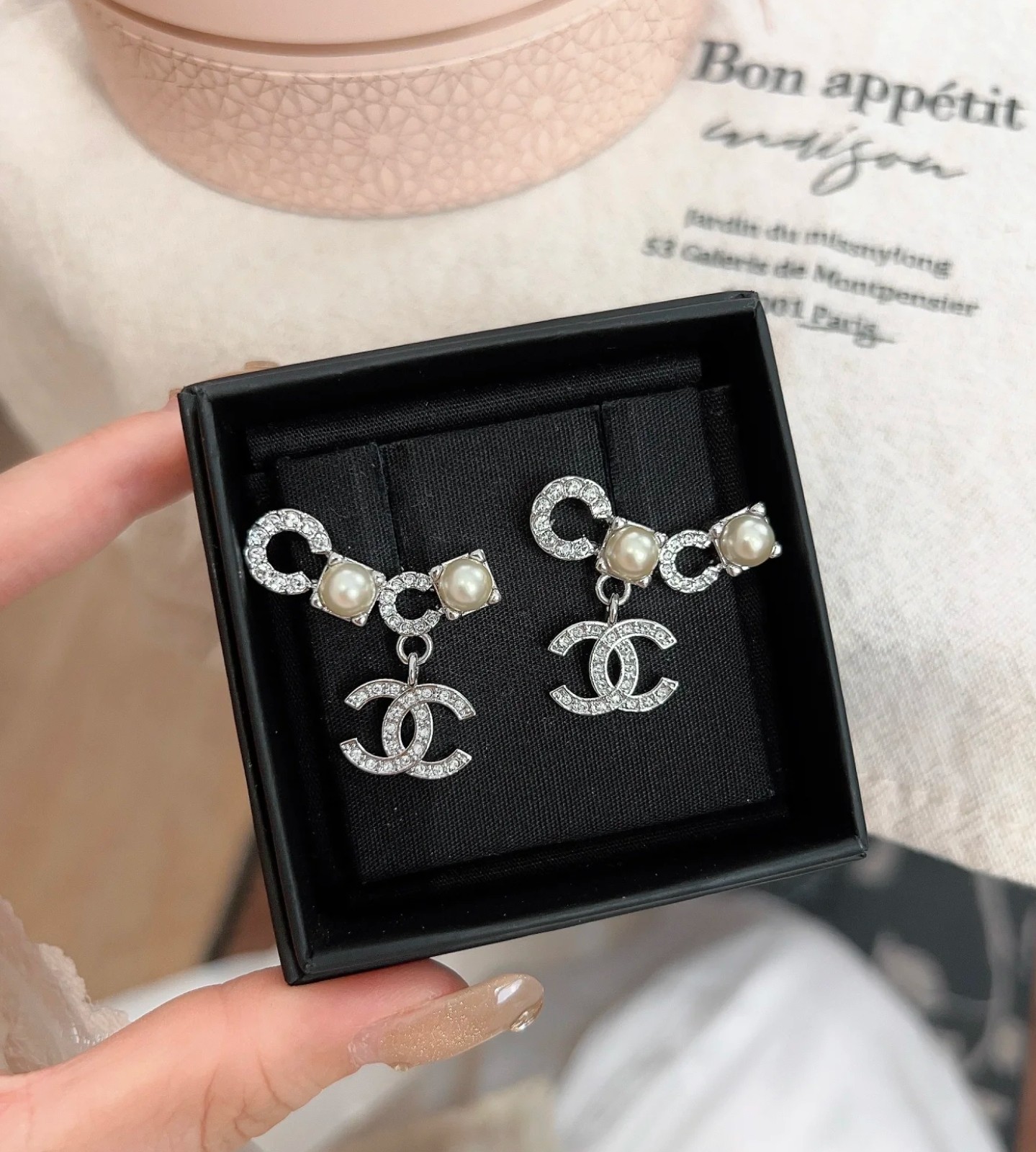 [TOP] CHANEL Earrings - Silver