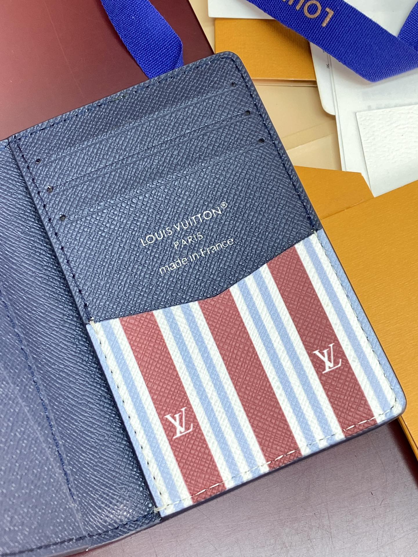 [TOP] Louis Vuitton LV Card Holder in Monogram Heritage Coated Canvas / Calfskin 11x1x8cm - Blue