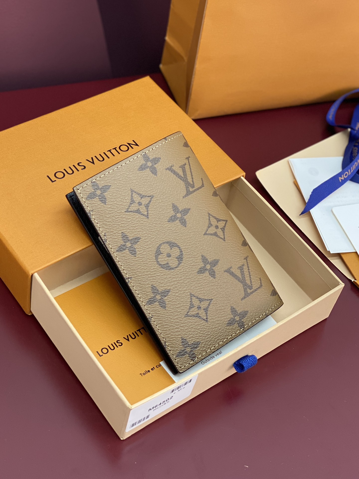 [TOP] Louis Vuitton LV Passport Holder Coated Canvas 14x2.5x10cm - Monogran
