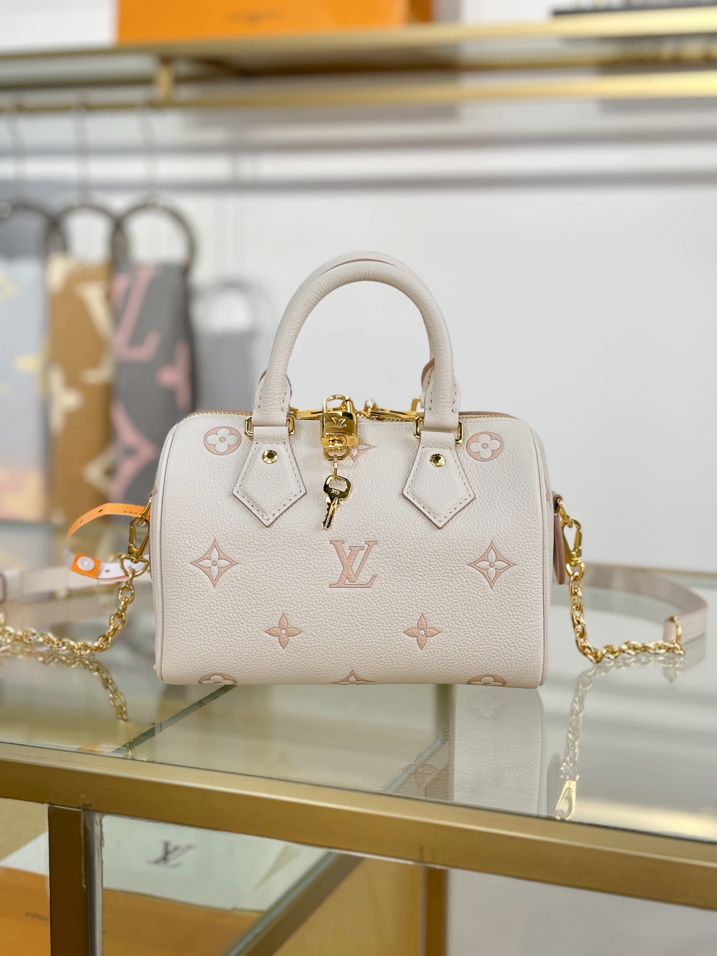 [TOP] Louis Vuitton LV SPEEDY BANDOULIÈRE 20 Bag  20.5x13.5x12 cm - Beige