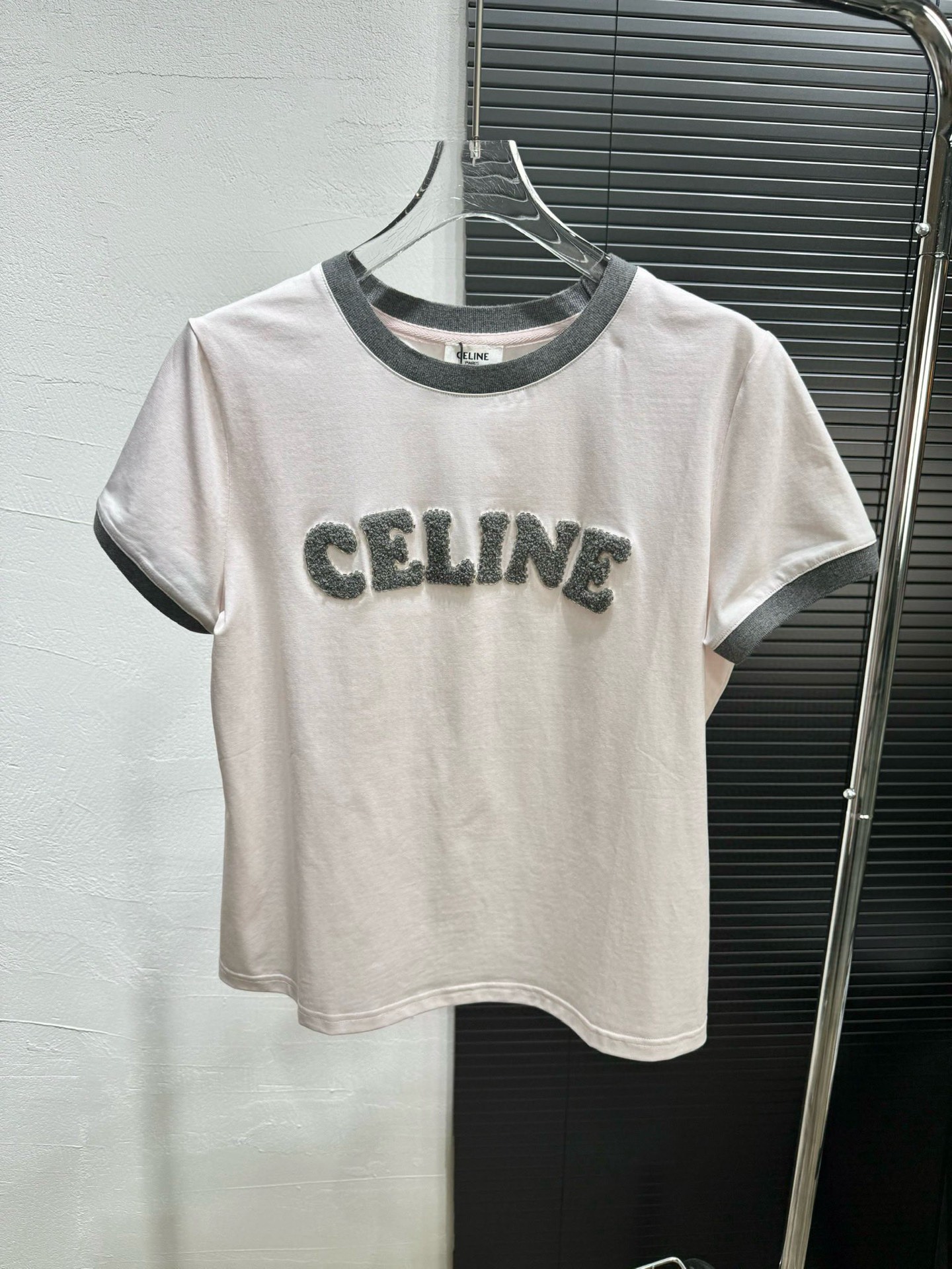 25年7月衣服 - 711 Luxury