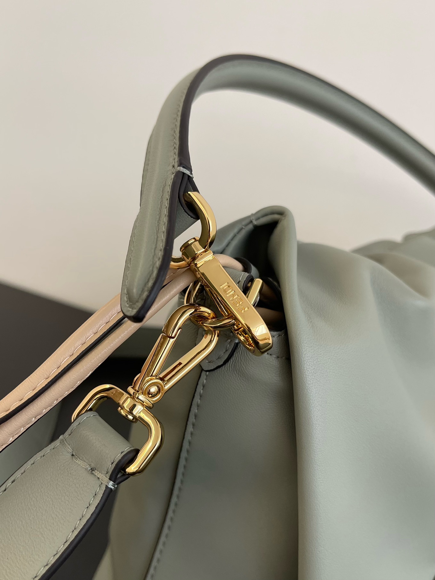 [TOP] FENDI Mamma Baguette Bag 26.5x8.5x18cm - Matcha Green