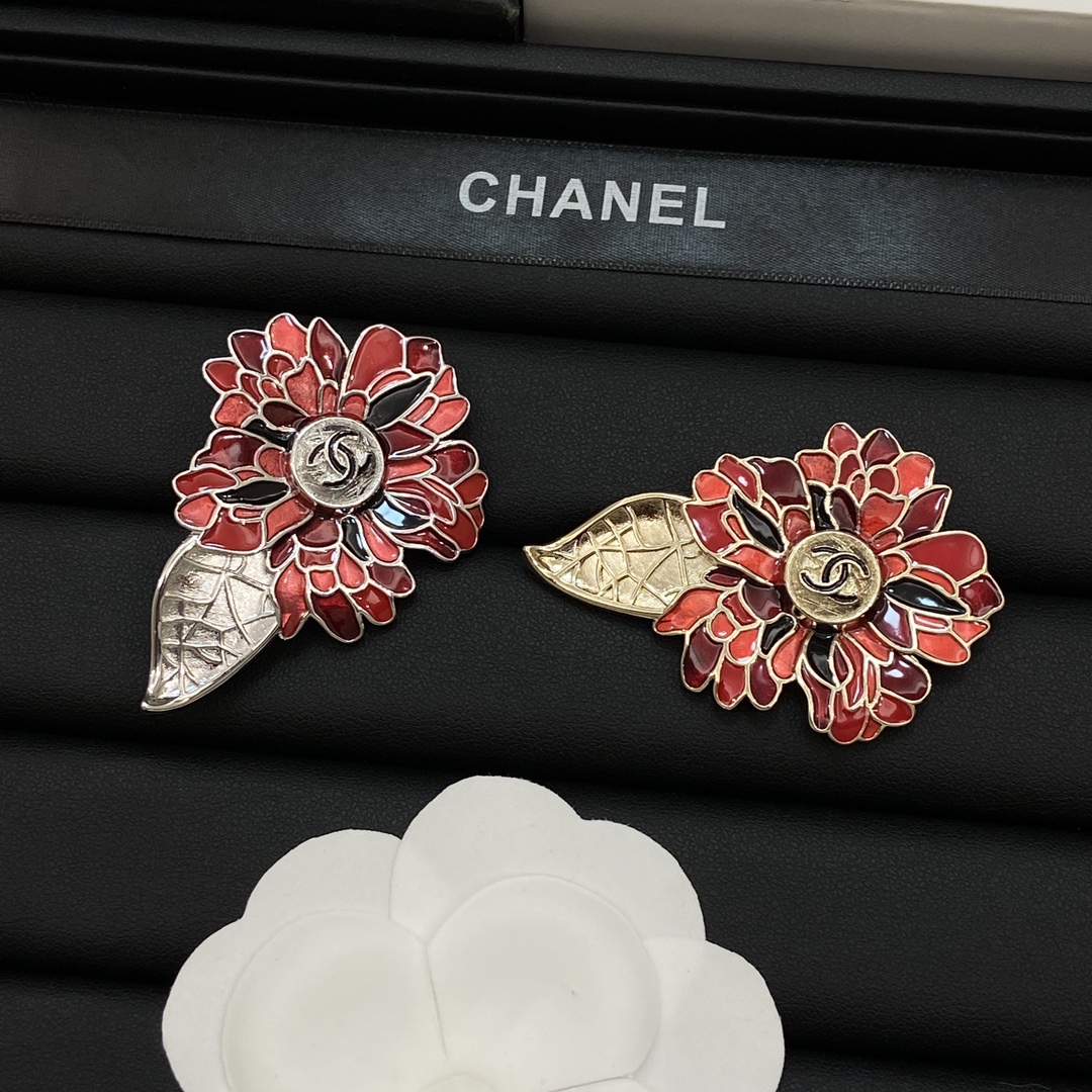 [TOP] CHANEL Flower Brooch - 2 Color