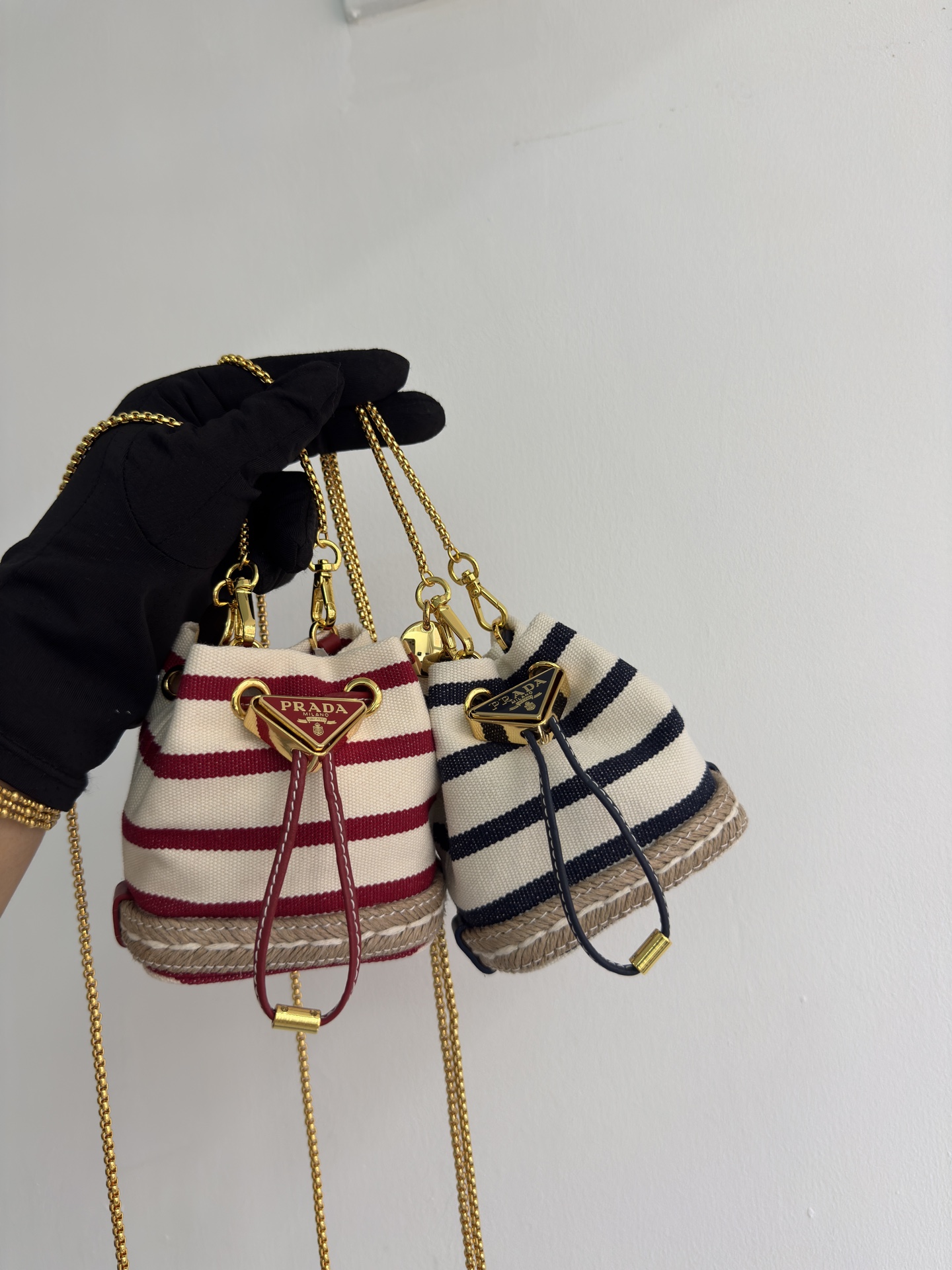 [TOP] PRADA Buckle Handbag 9 x 9.5 x 6 cm - 2 Color