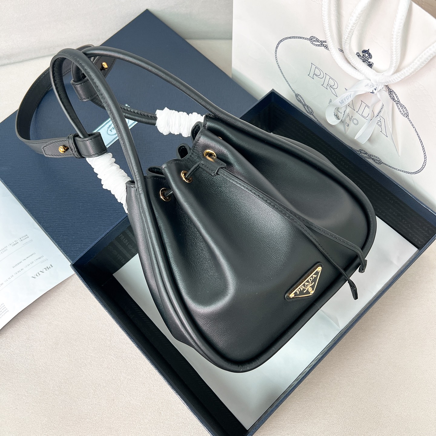 [TOP] PRADA Buckle Handbag 22x21x10.5cm - 2 Color