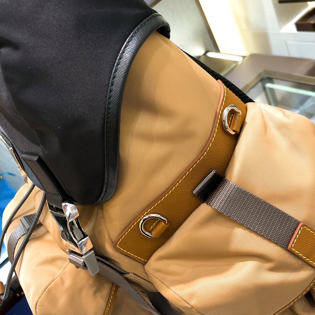 [TOP] PRADA Saffiano Fabric Backpack 27*45*17cm - 2 Colour