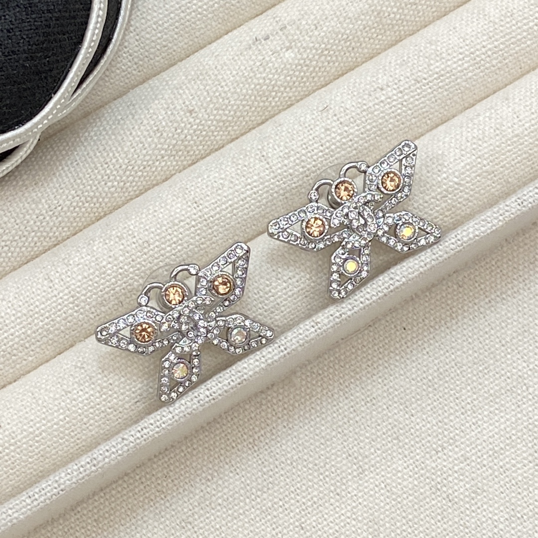 [TOP] CHANEL Butterfly Earrings- 3 Colors