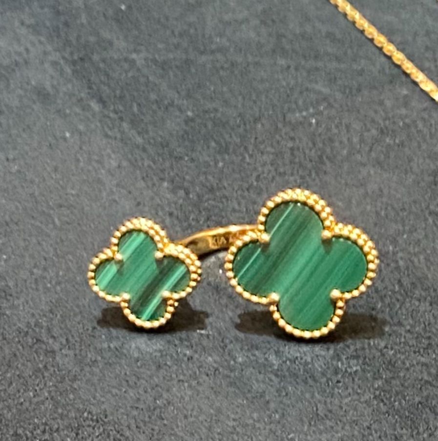 [TOP] Van Cleef & Arpels Ring - Green
