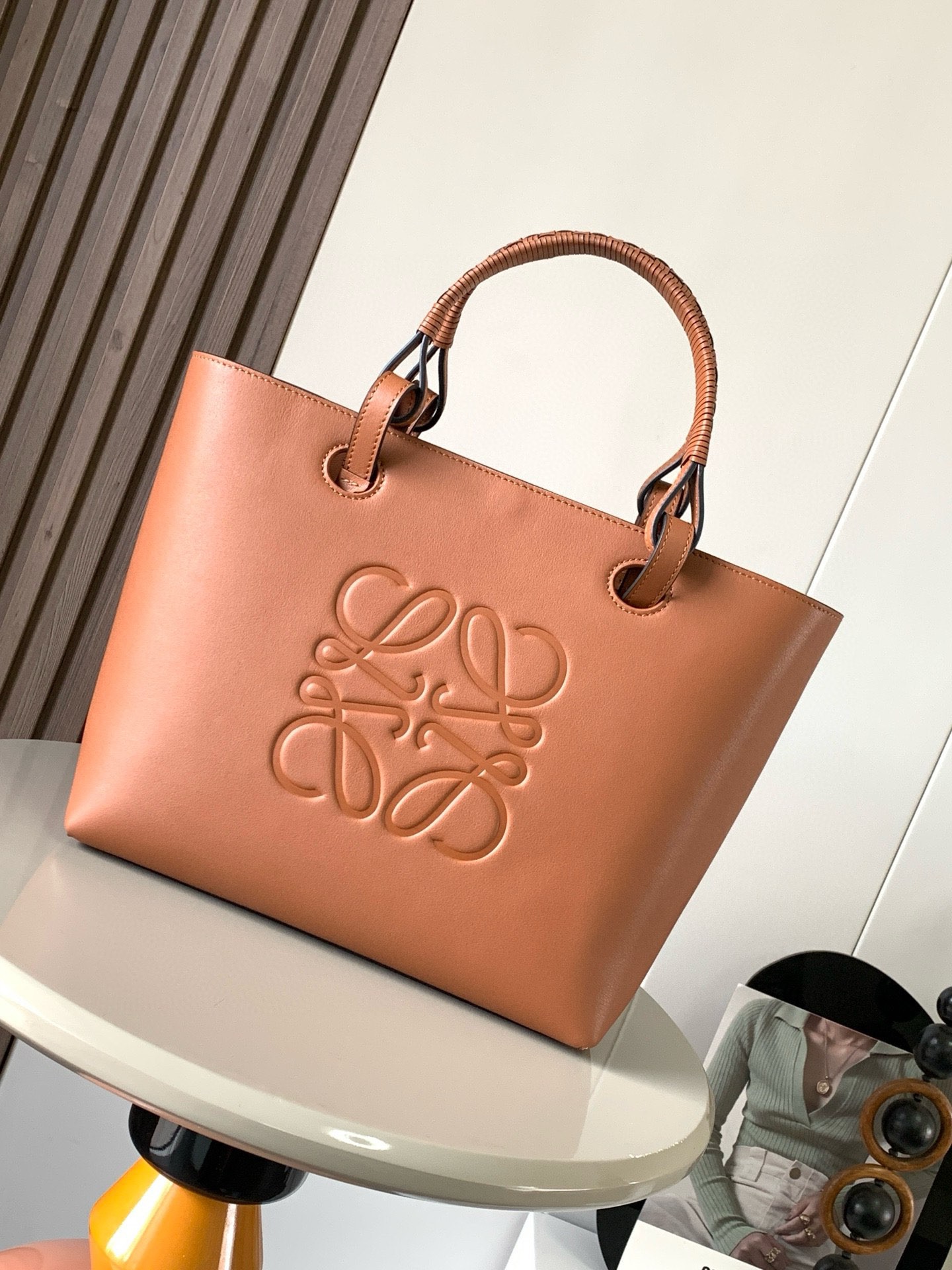[TOP] LOEWE Anagram Tote Bag 29x25x14CM - Brown