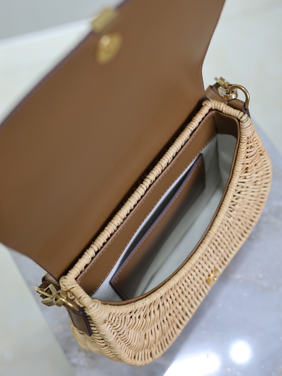 [TOP] Yves Saint Laurent YSL Voltaire Hobo/Crossbody Bag 21×23×9cm -Brown