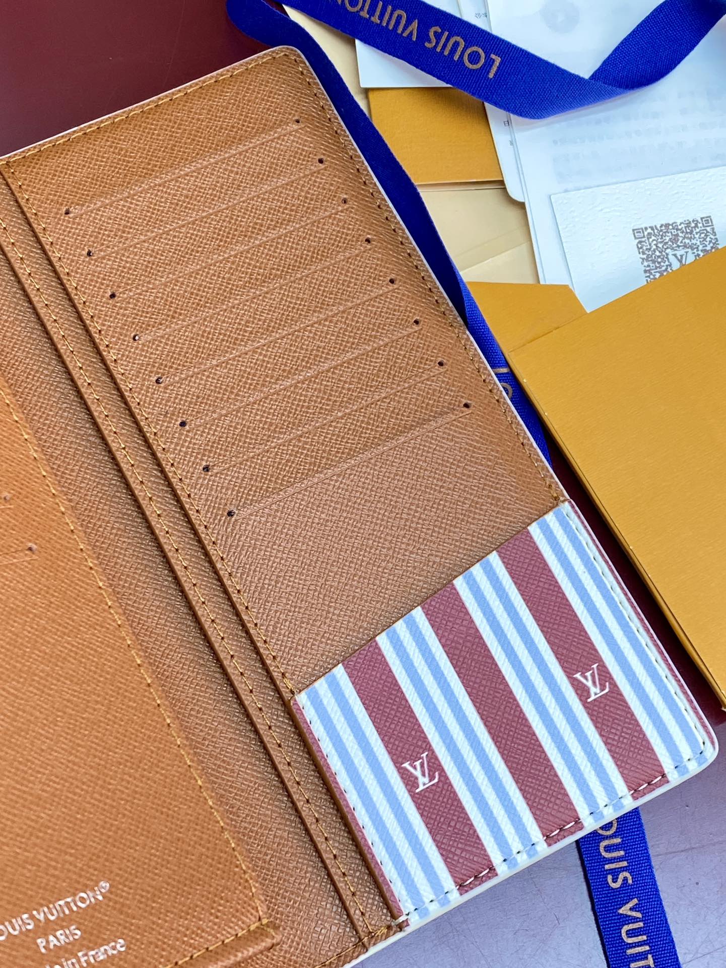 [TOP] Louis Vuitton LV Brazza Wallet in Monogram Heritage Coated Canvas / Calfskin 10x19x2cm - White