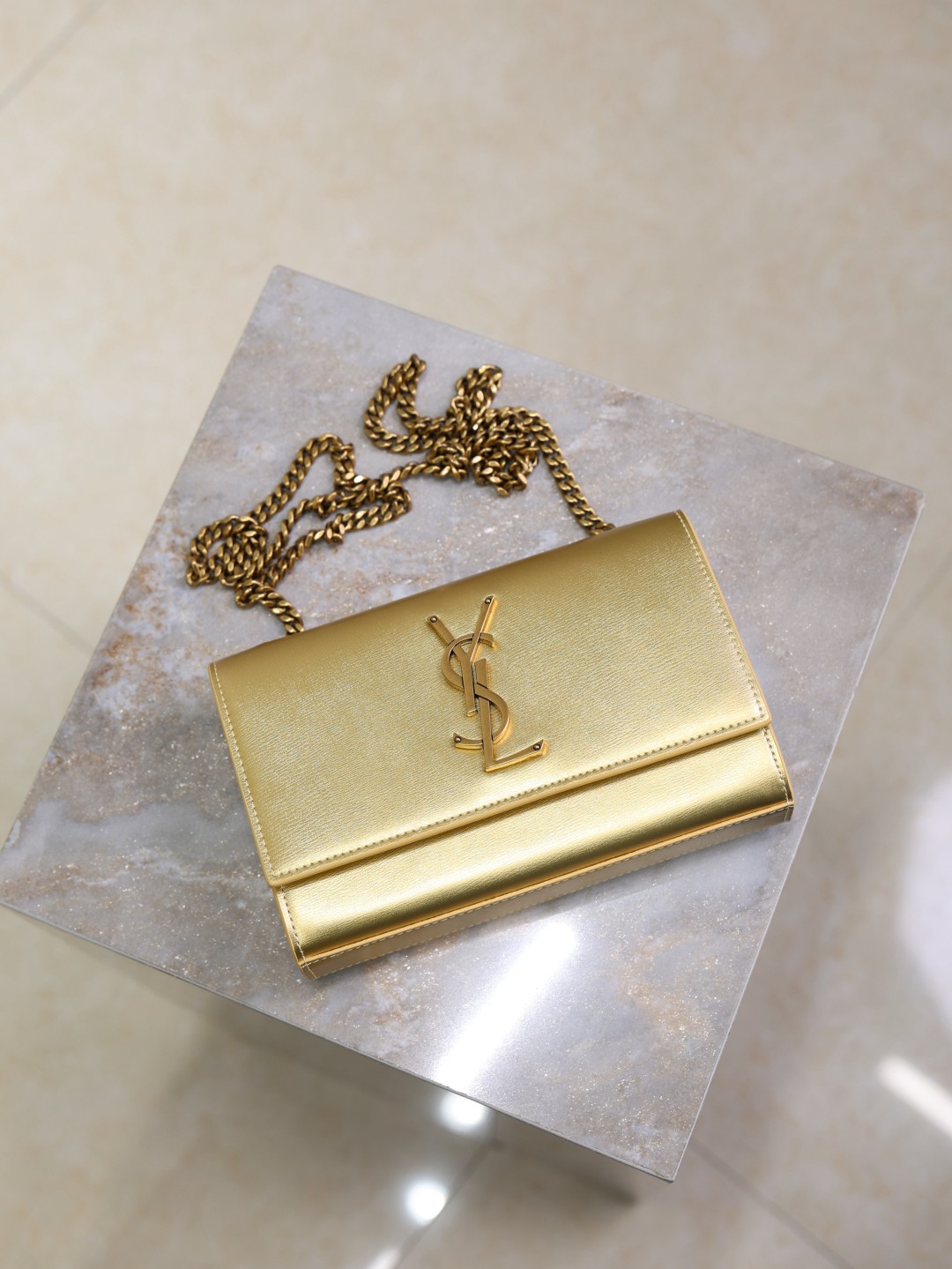 [TOP] Yves Saint Laurent YSL Kate Bag 24x14.5x5cm - Gold