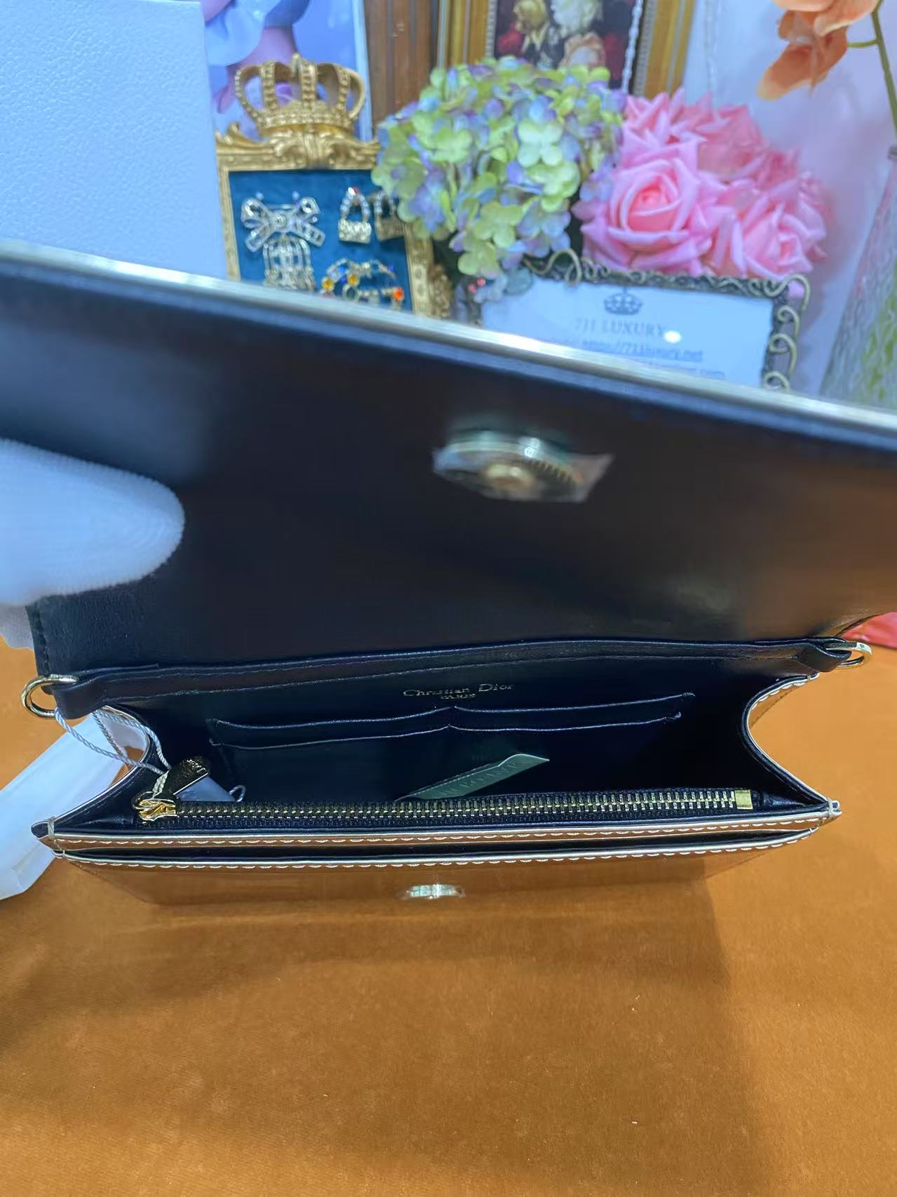 [TOP] Christian Dior Metallic Patent Micro-Cannage Diorama Wallet on Chain Bag 19cm - Gold