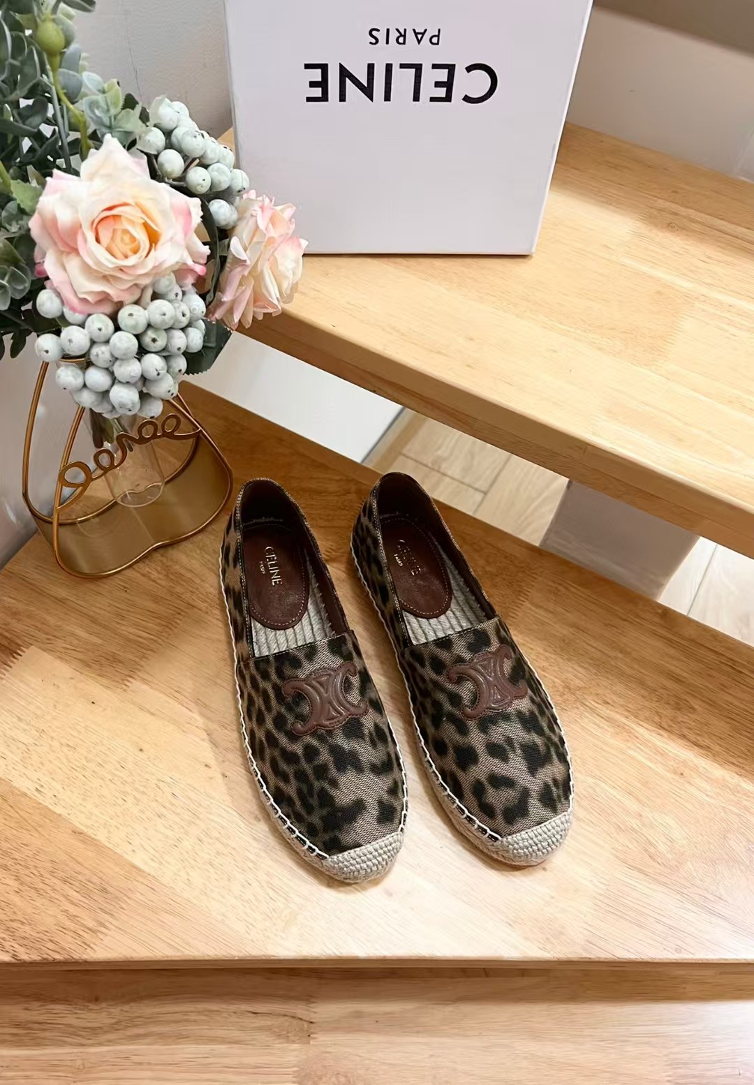 [TOP] CELINE Leopard Pattern Flat - Brown