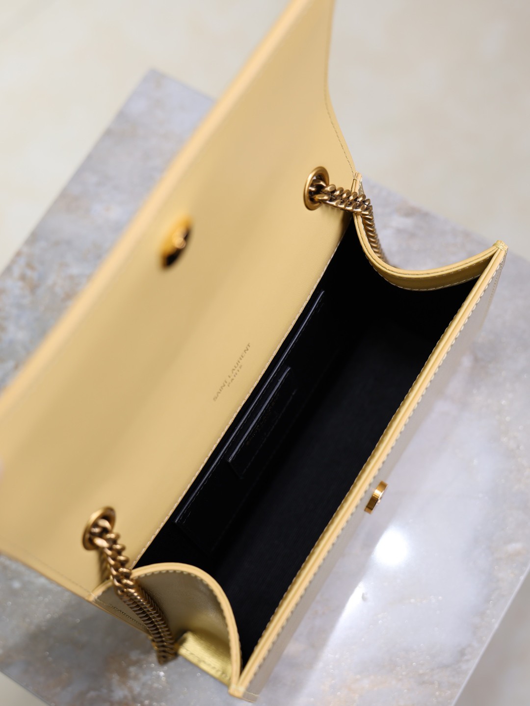 [TOP] Yves Saint Laurent YSL Kate Bag 24x14.5x5cm - Gold
