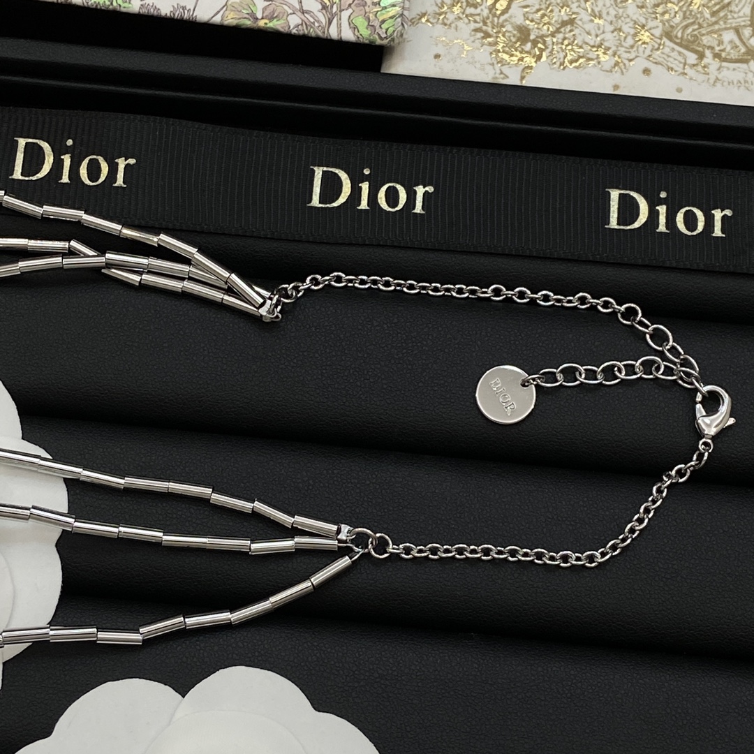 [TOP] Christian Dior Necklace - Silver