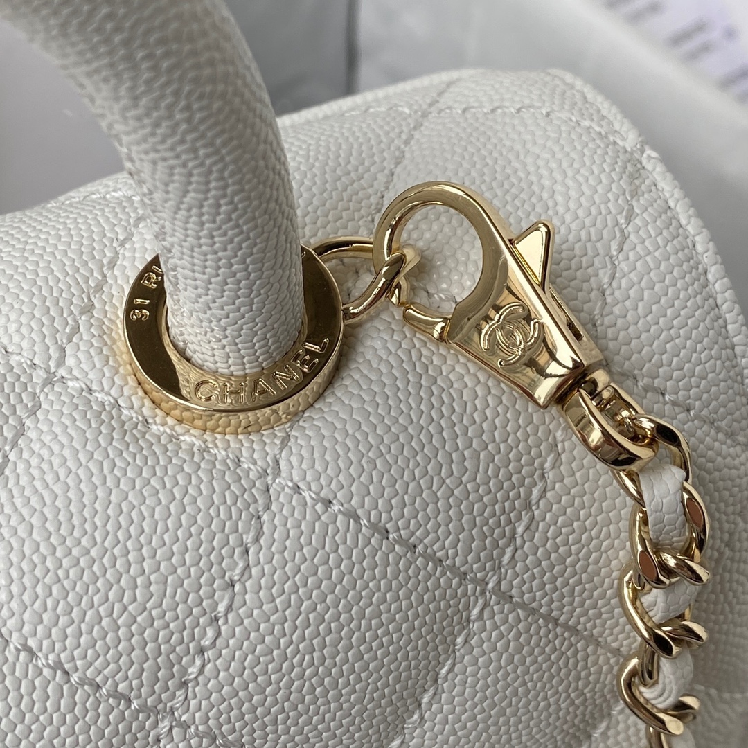 [TOP] CHANEL CoCo Handle Bag Carviar Medium 23cm - White & GHW