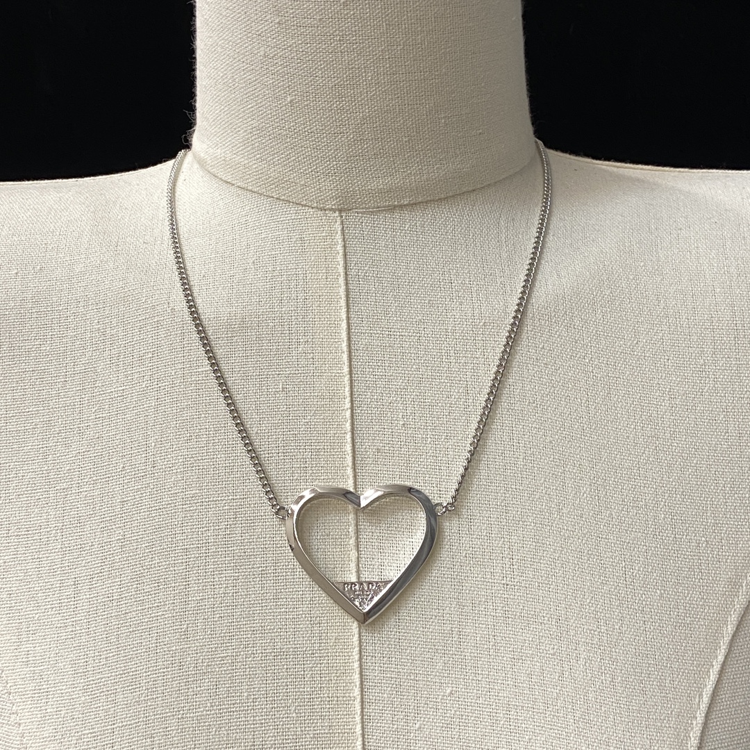 [TOP] PRADA Hollow Heart Necklace - Silver
