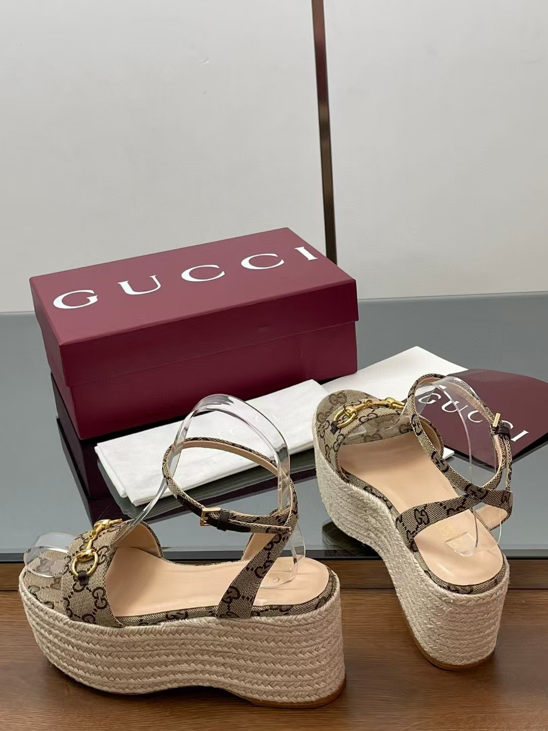 [TOP] GUCCI Classic Monogram Thick Sole Sandals - Khaki