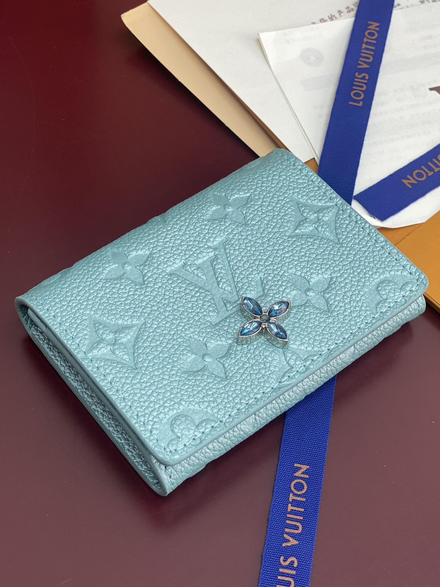 [TOP] Louis Vuitton LV Ski Card Holder 10.5x8x1cm - Pearlescent Blue