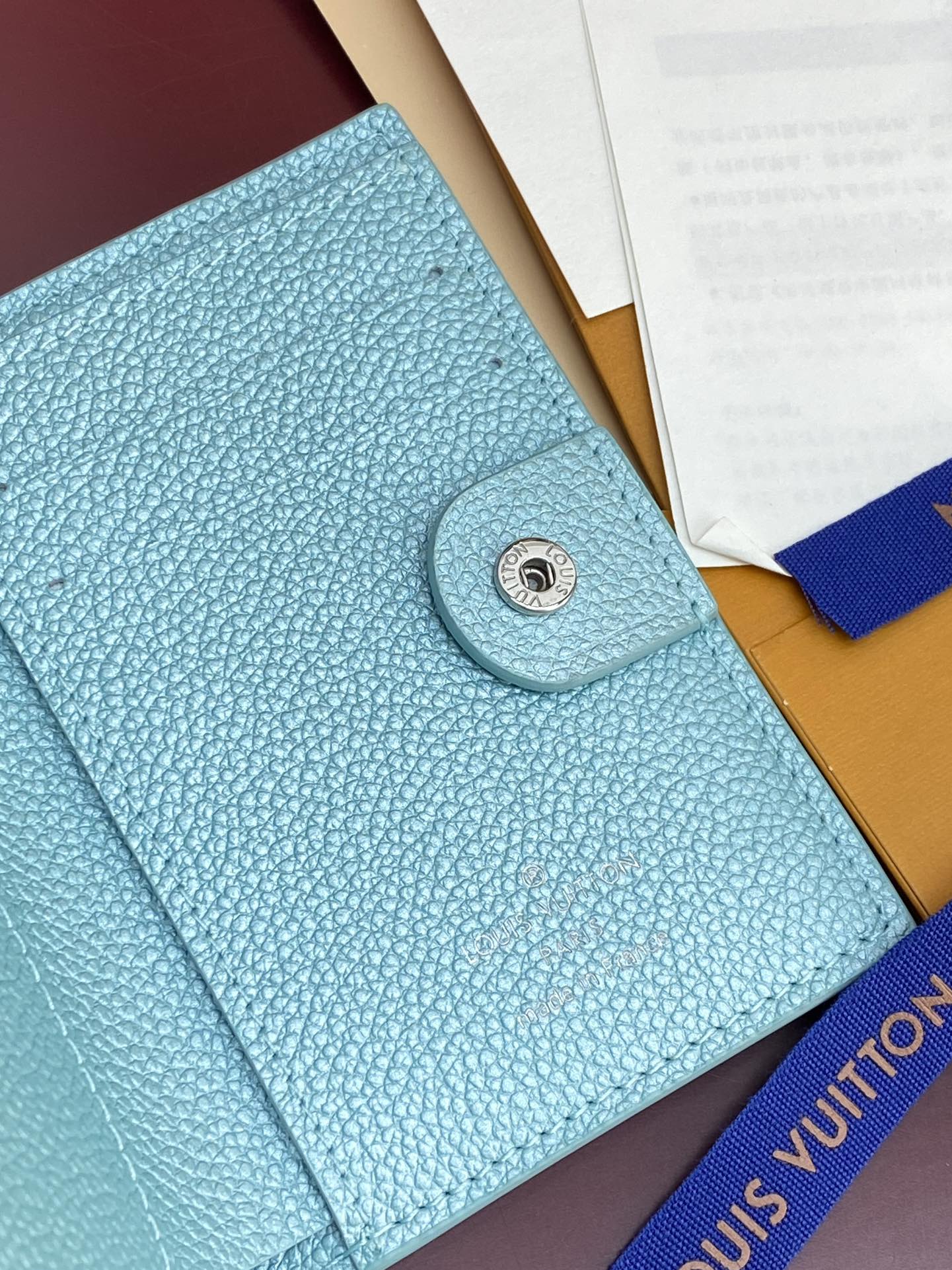 [TOP] Louis Vuitton LV Lisa Wallet 11.5x9x1.5cm - Pearlescent Blue