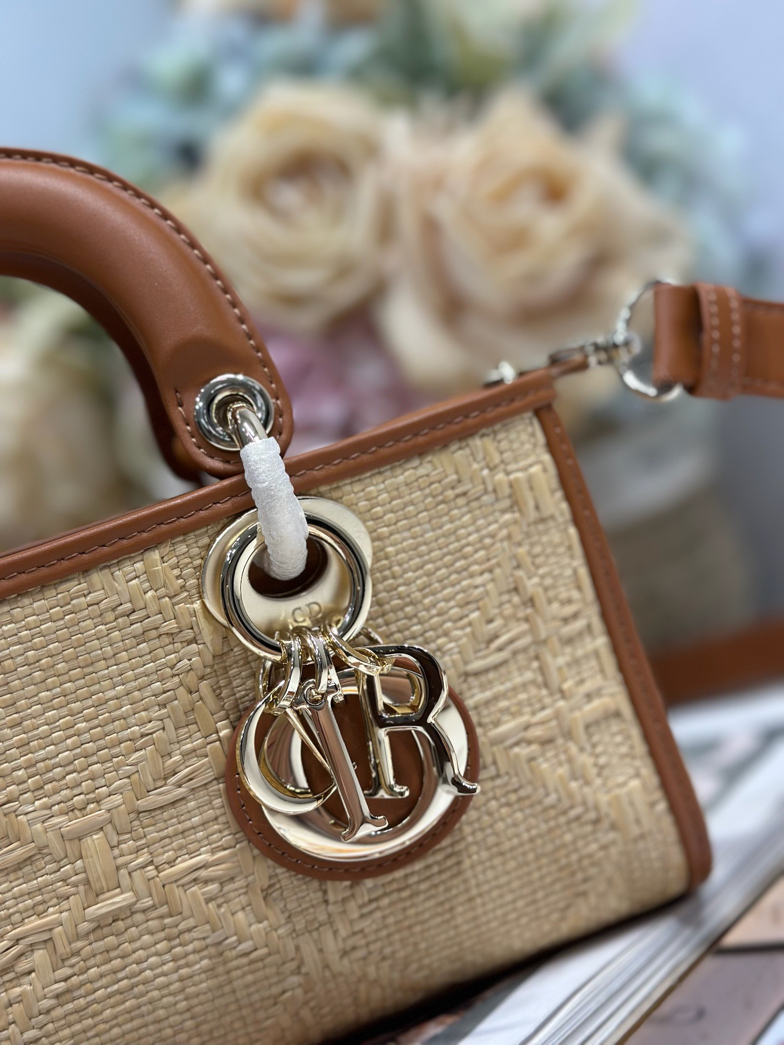 [TOP] Christian Dior Lady D-Joy Bag Weaving 22.5×5.5×12cm - Beige