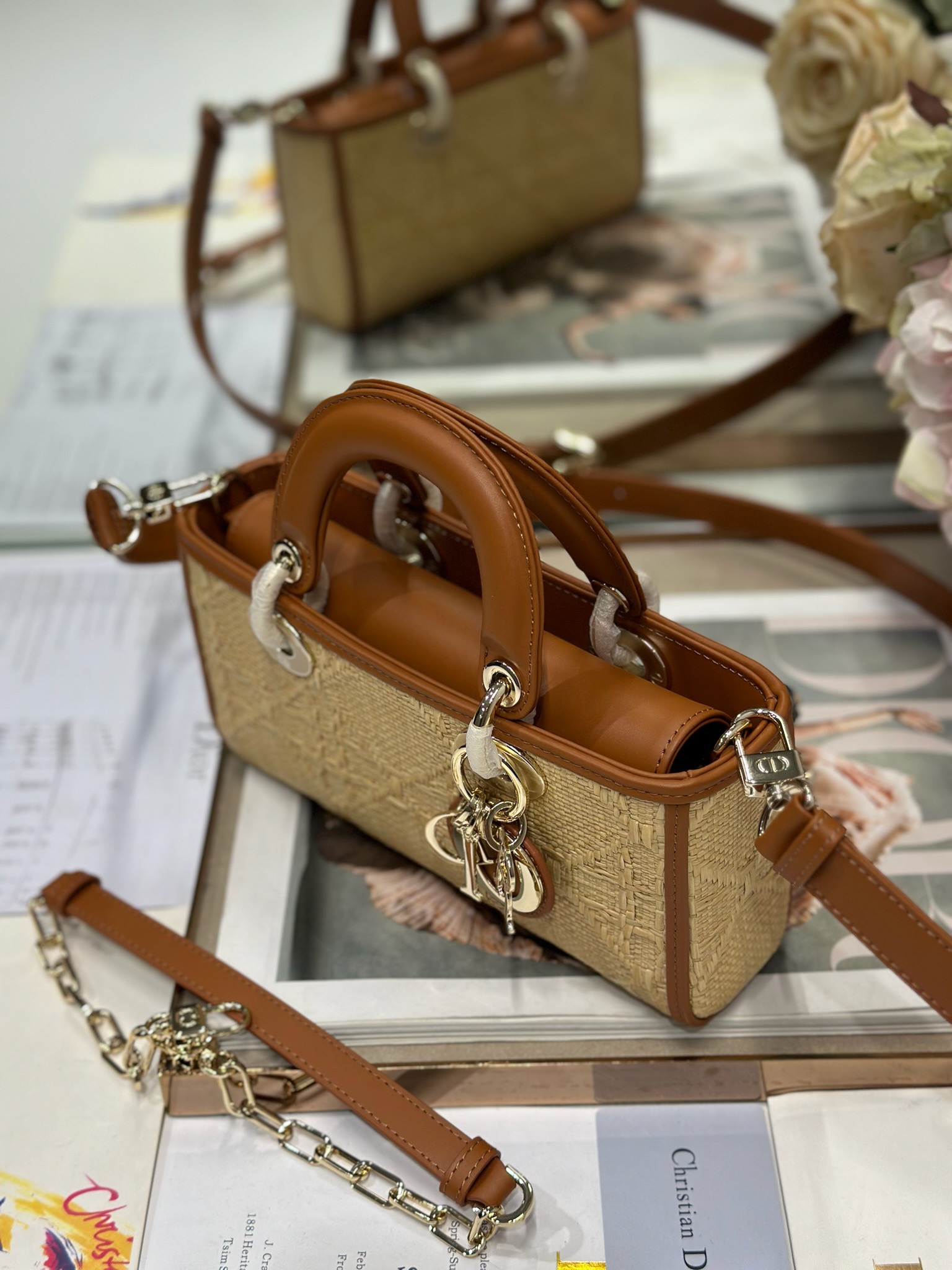 [TOP] Christian Dior Lady D-Joy Bag Weaving 22.5×5.5×12cm - Beige