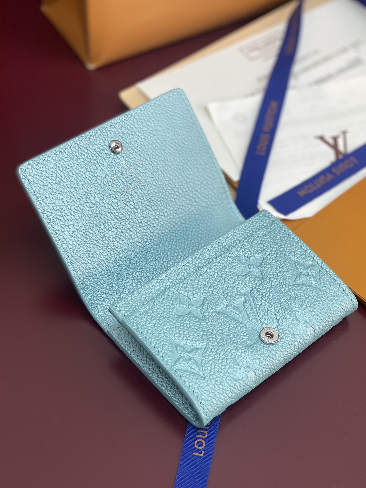 [TOP] Louis Vuitton LV Ski Card Holder 10.5x8x1cm - Pearlescent Blue