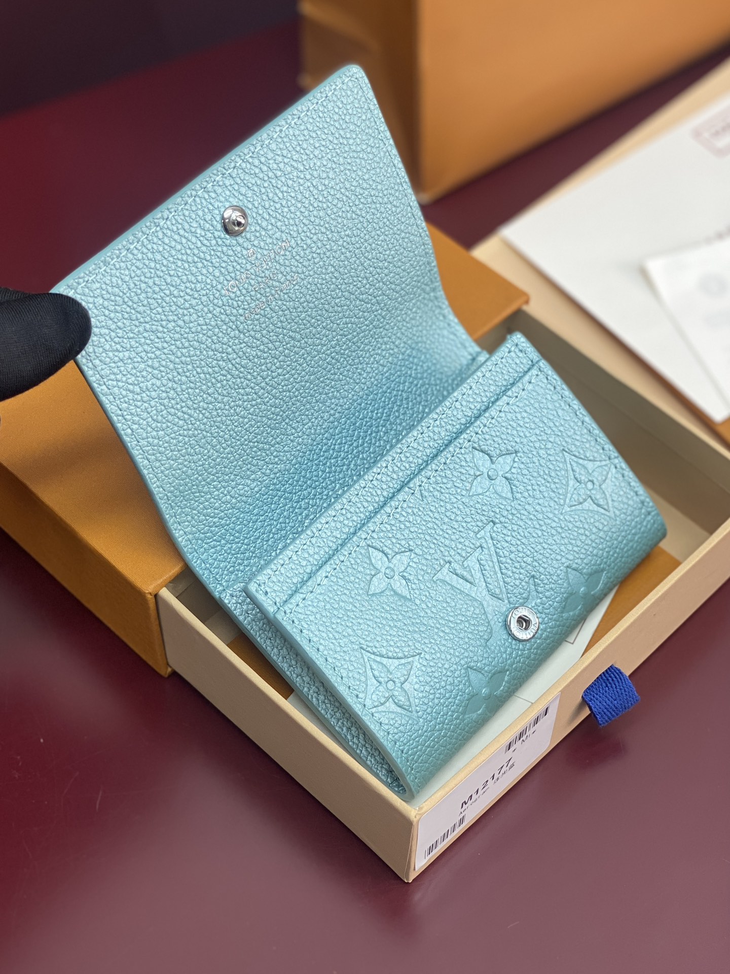 [TOP] Louis Vuitton LV Ski Card Holder 10.5x8x1cm - Pearlescent Blue