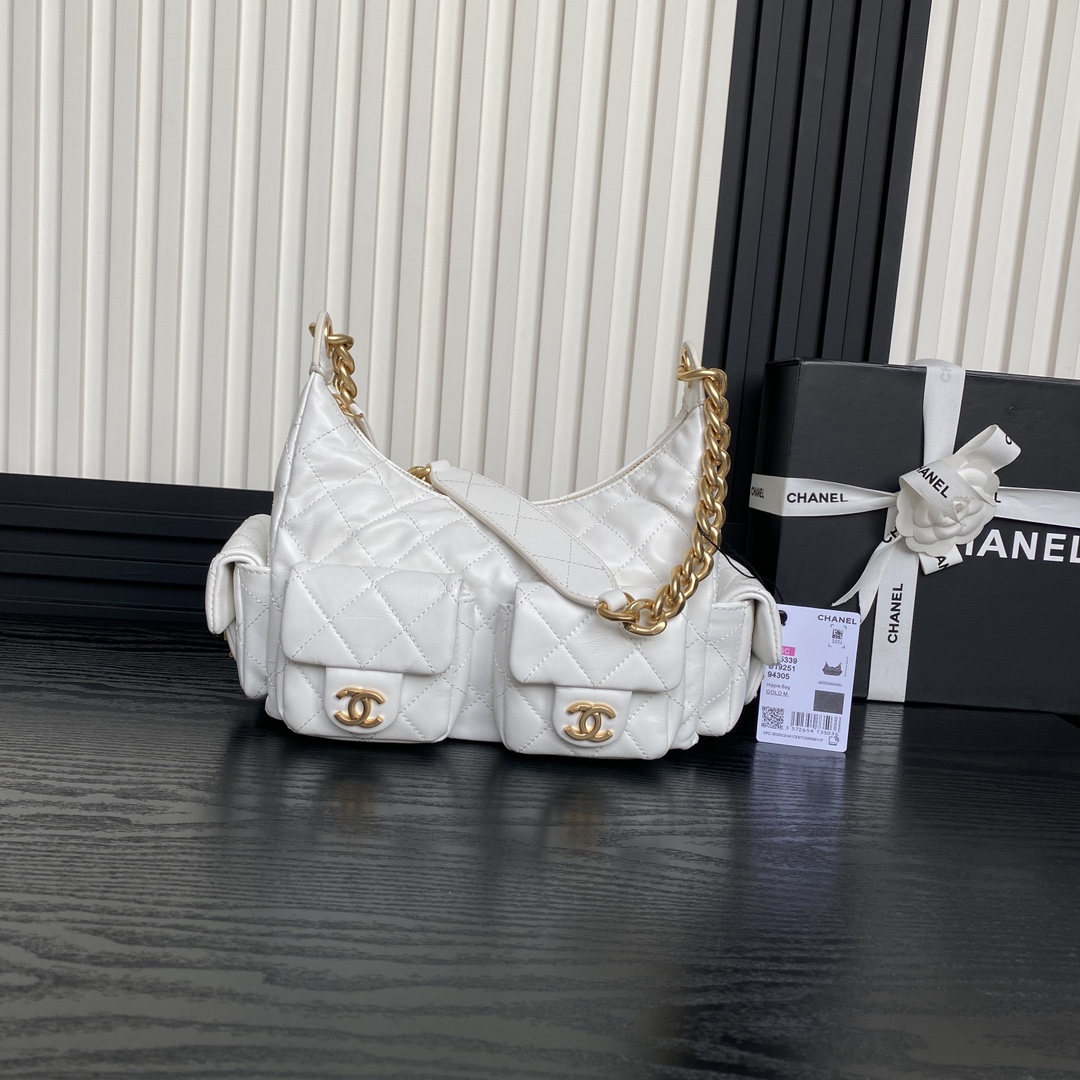 [TOP] CHANEL Hobo Bag 22x31x15cm - White