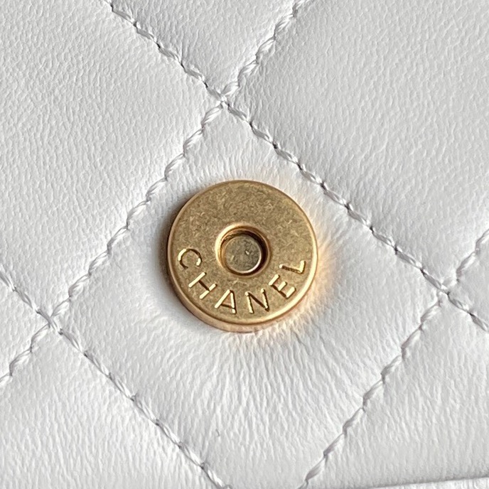 [TOP] CHANEL Hobo Bag 22x31x15cm - White