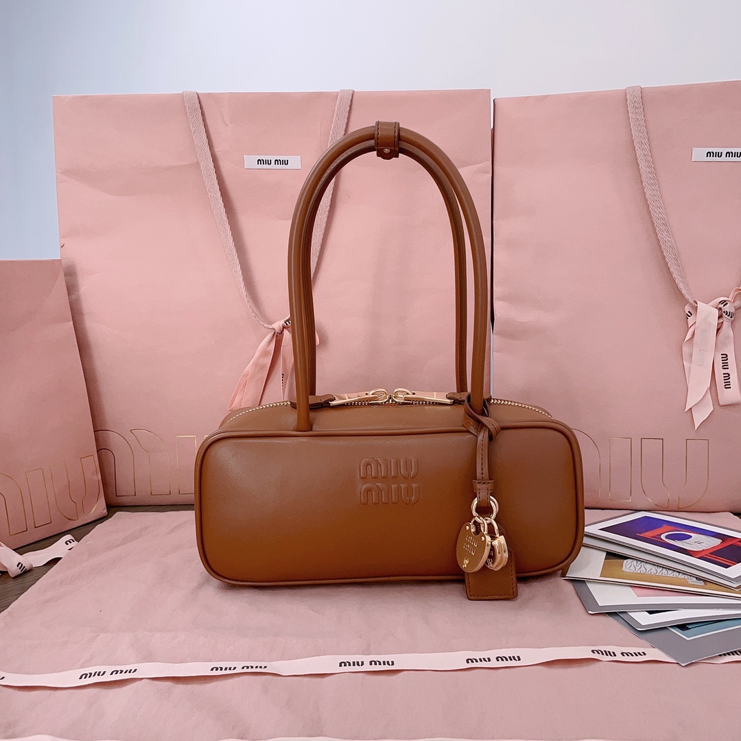 [TOP] Miu Miu Bag Calfskin 28X12X8cm - 3 Colors