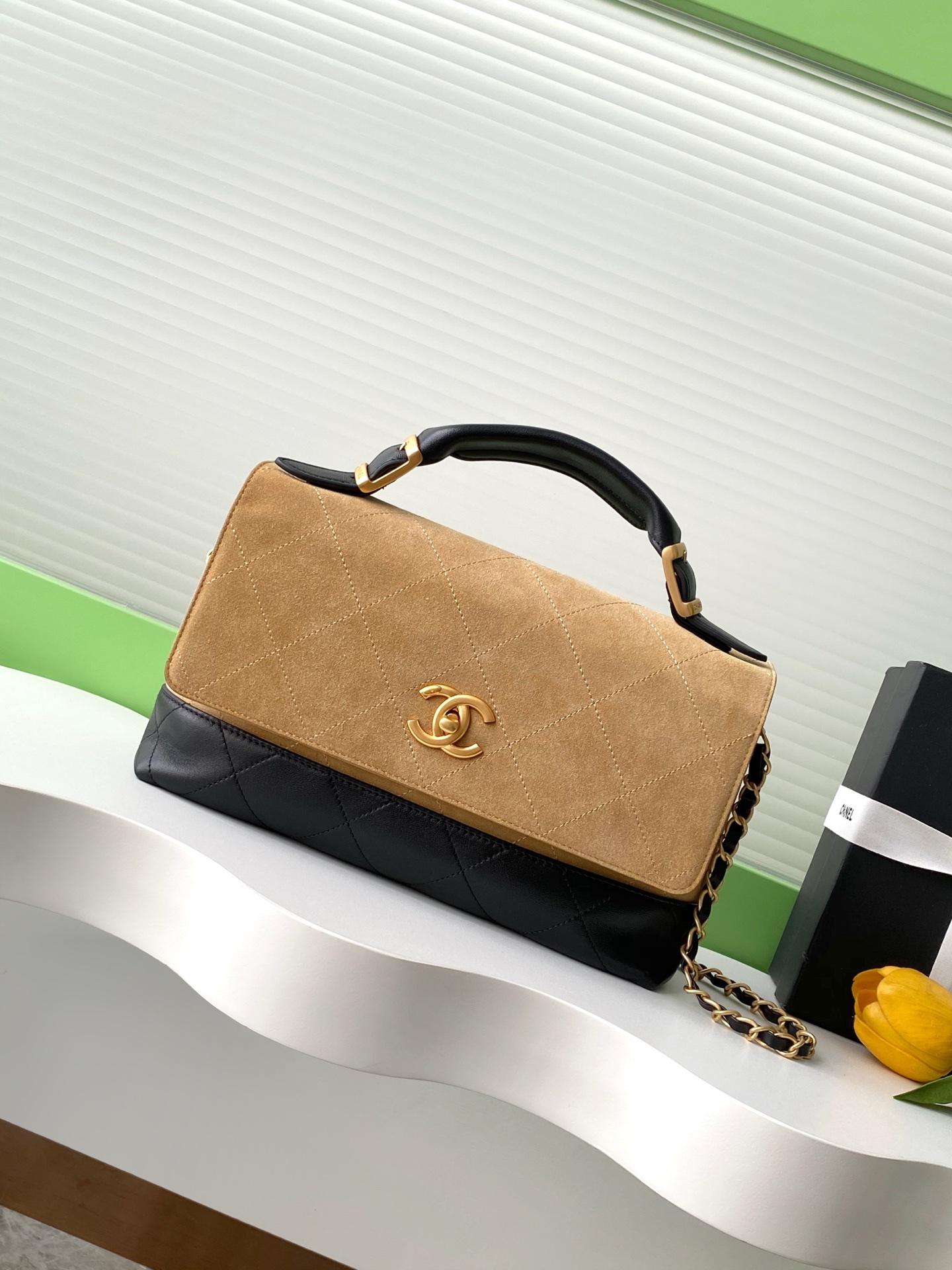 [TOP] CHANEL Leather Bag 18-29-8 cm - 2 Colors