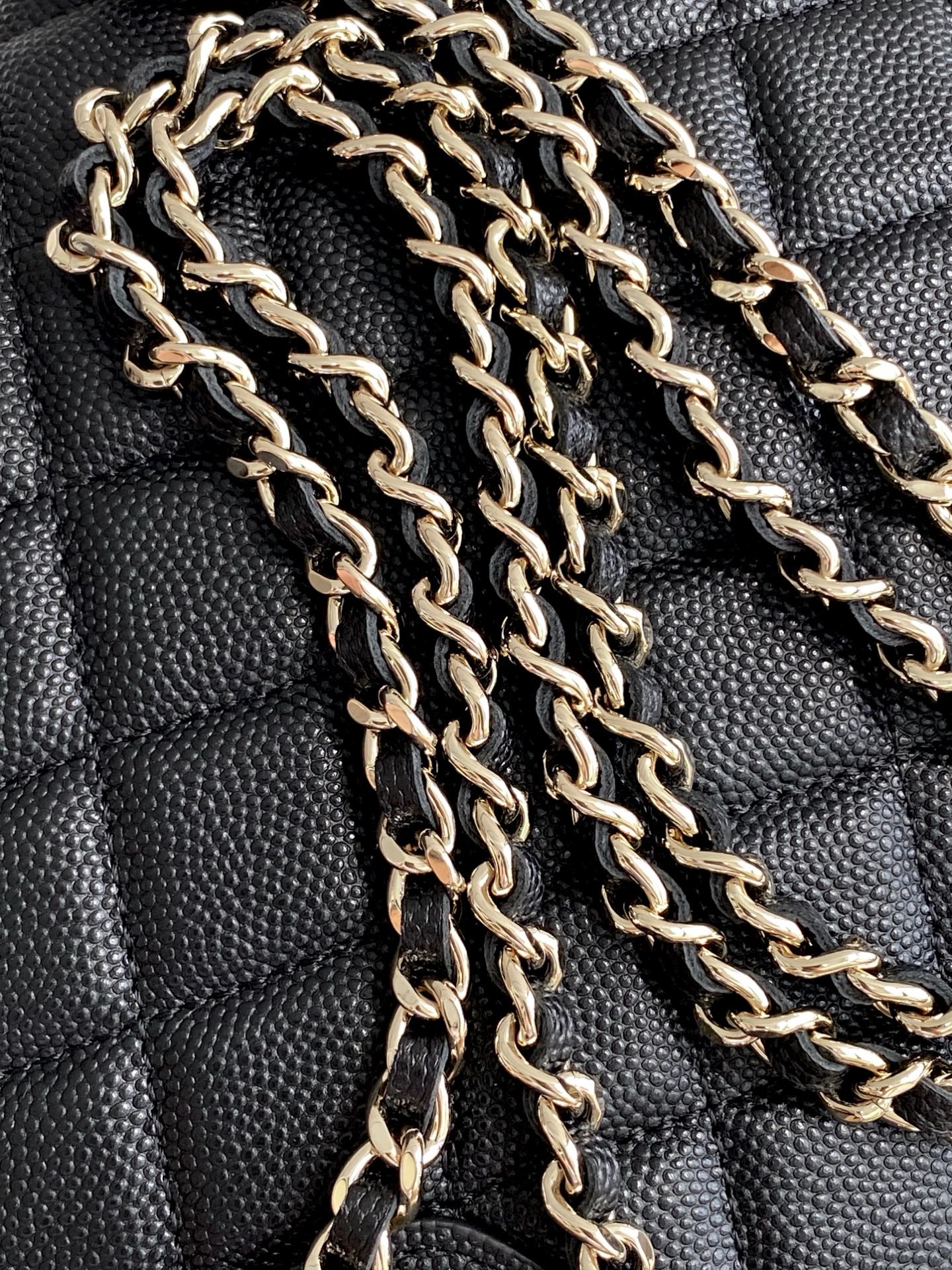 [TOP] CHANEL Shell Bag 18-17-6 cm - Black