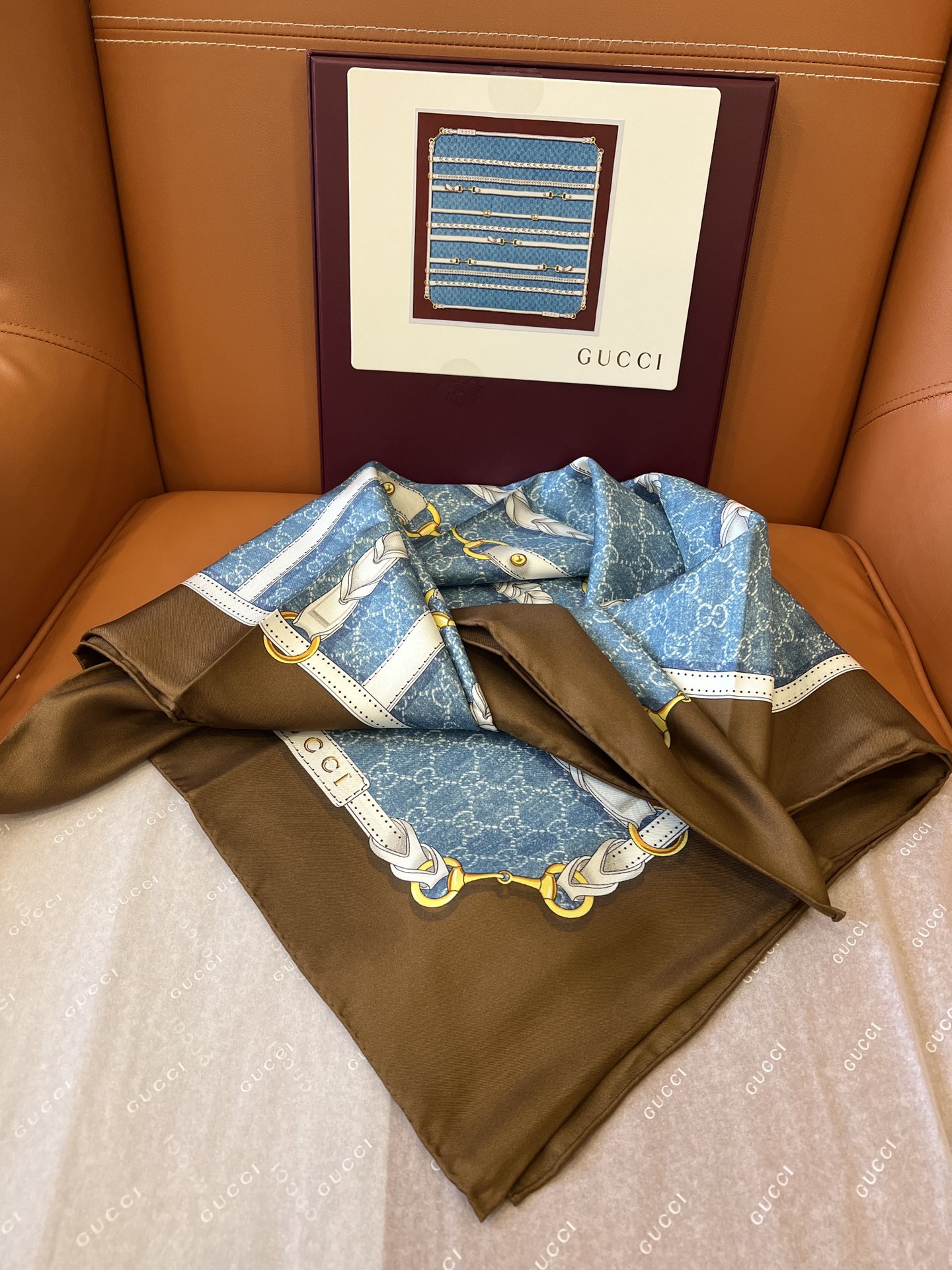 [TOP] GUCCI GG Scarf 90x90 cm - Blue