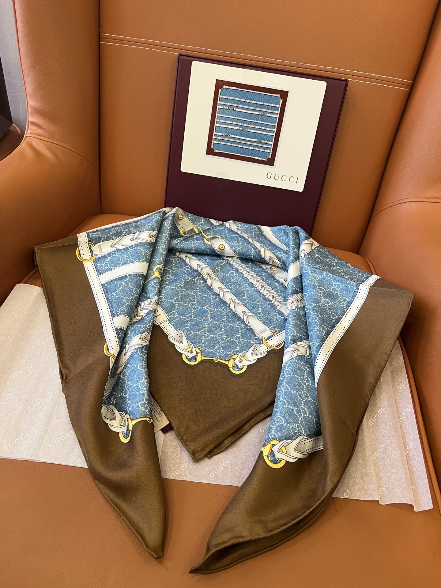 [TOP] GUCCI GG Scarf 90x90 cm - Blue