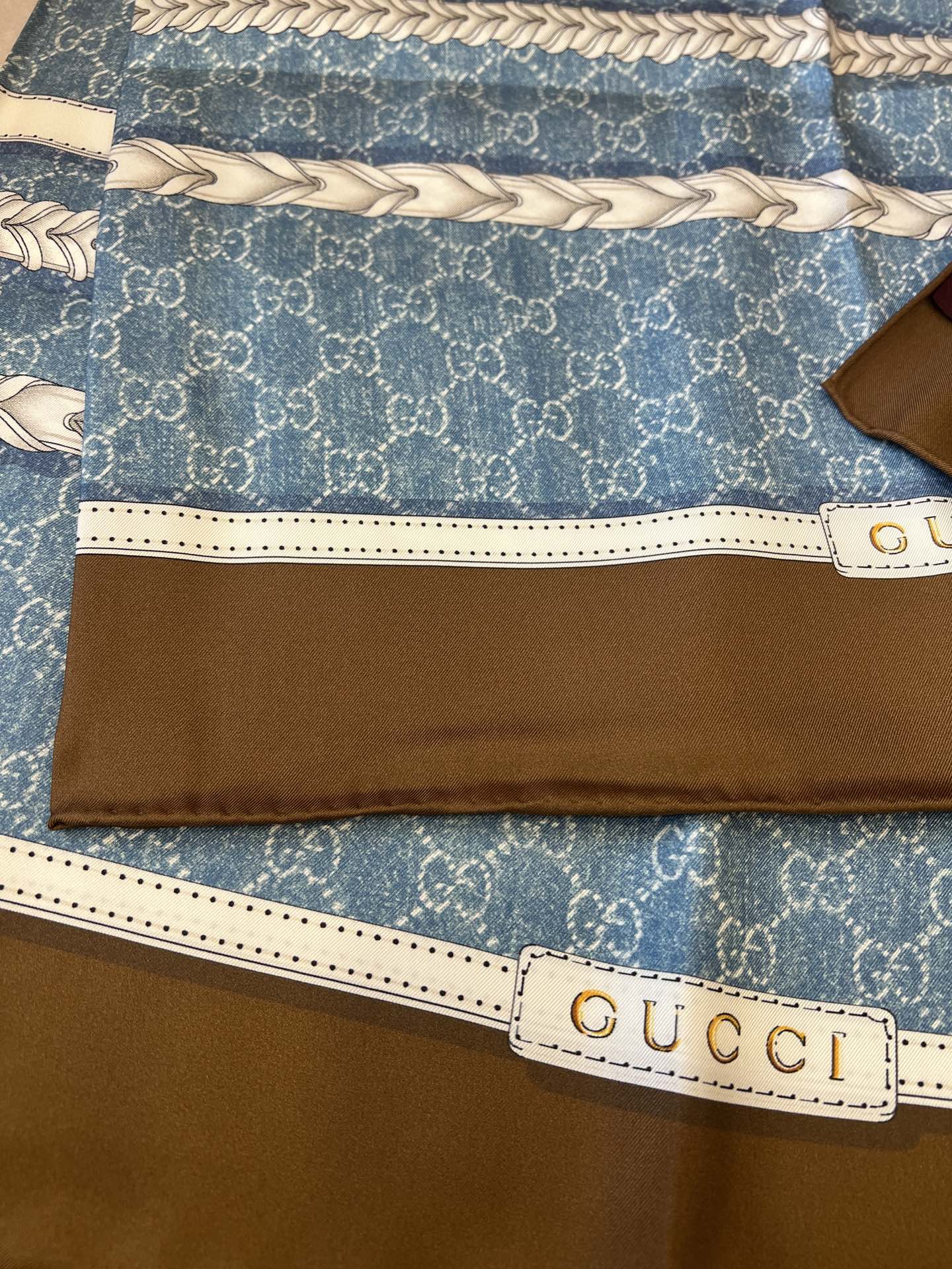 [TOP] GUCCI GG Scarf 90x90 cm - Blue