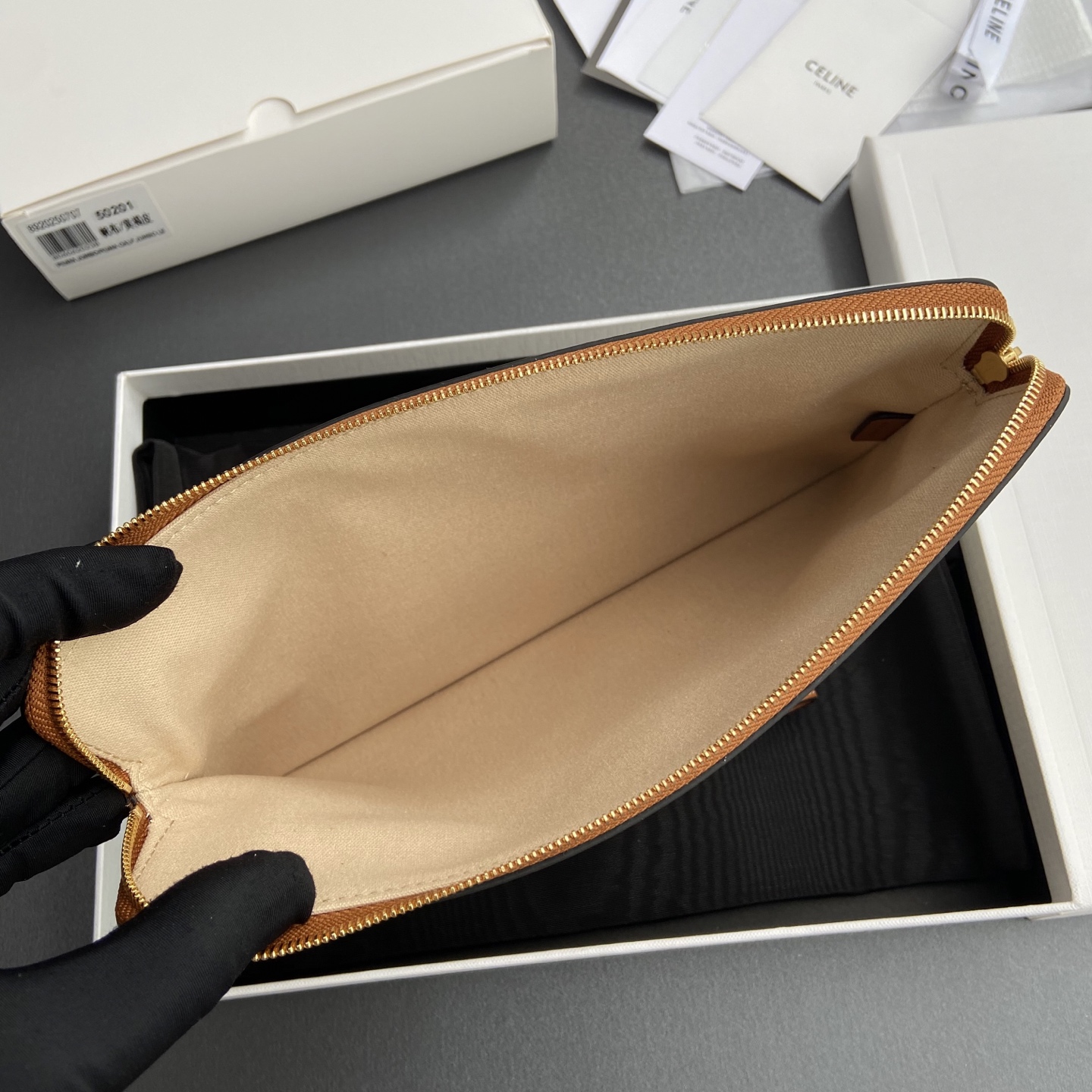 [TOP] CELINE Print Clutch Bag 25×17.5x1cm - Beige/Brown