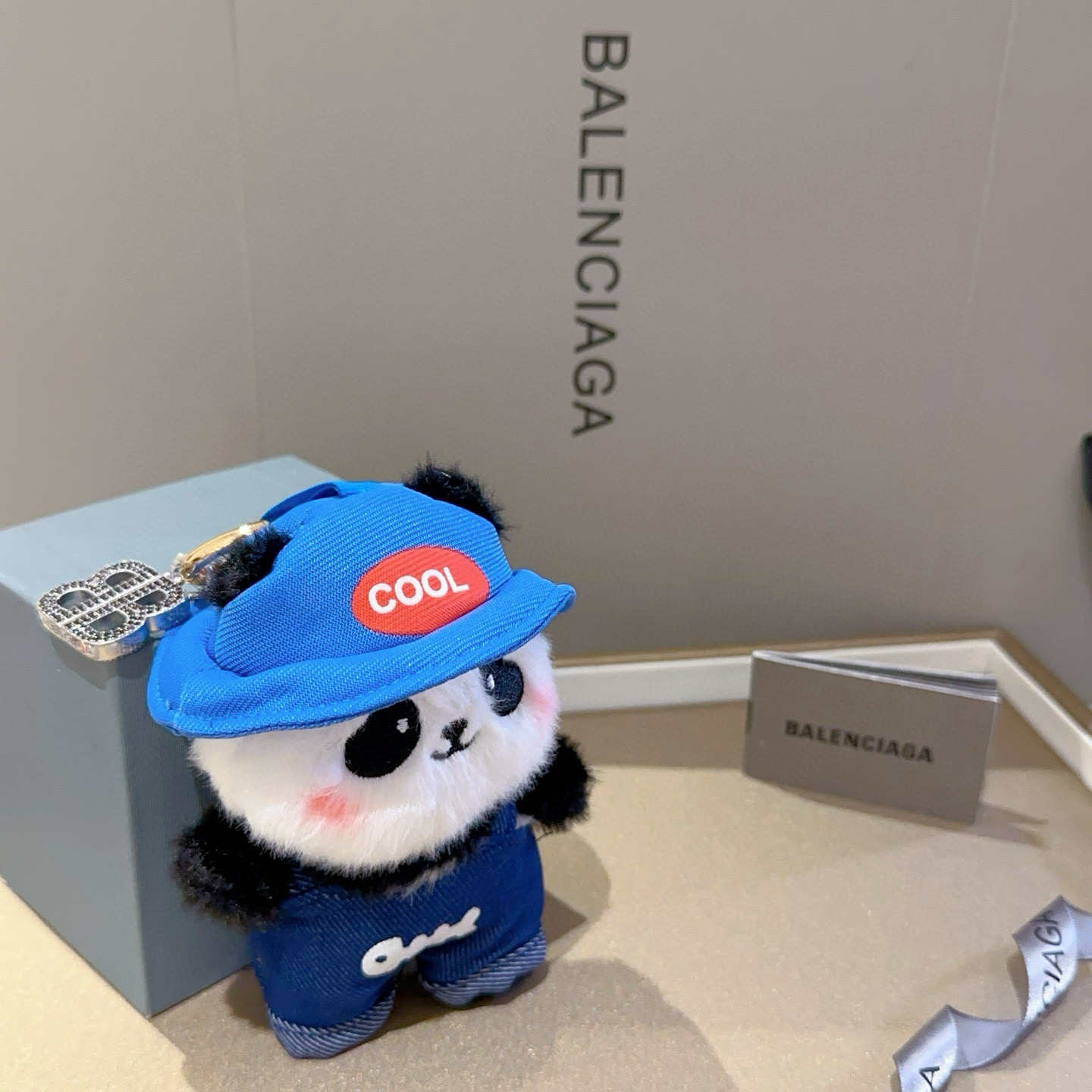 [TOP] BALENCIAGA Keychain - Blue